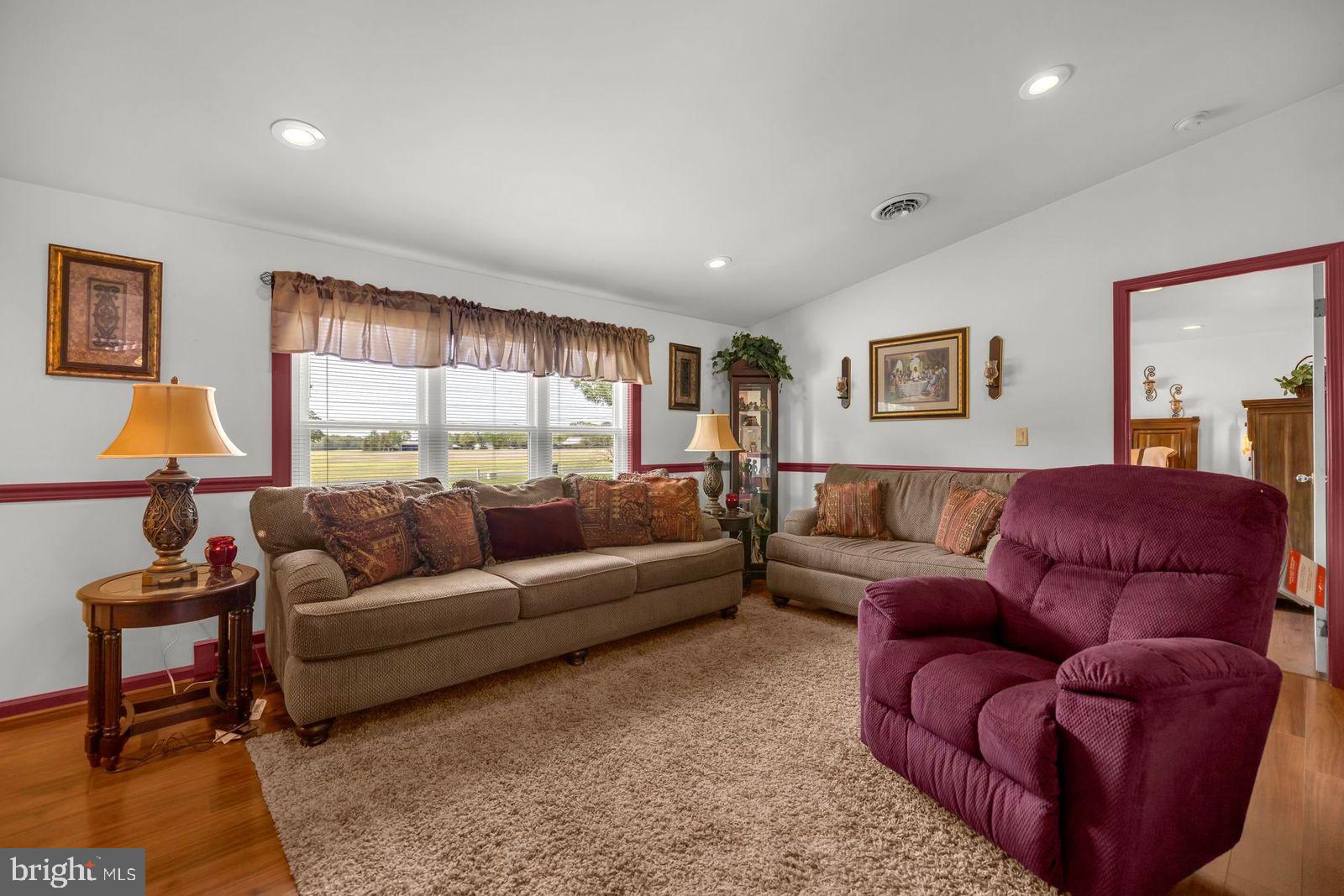 BACKLANDING ESTATES - Residential