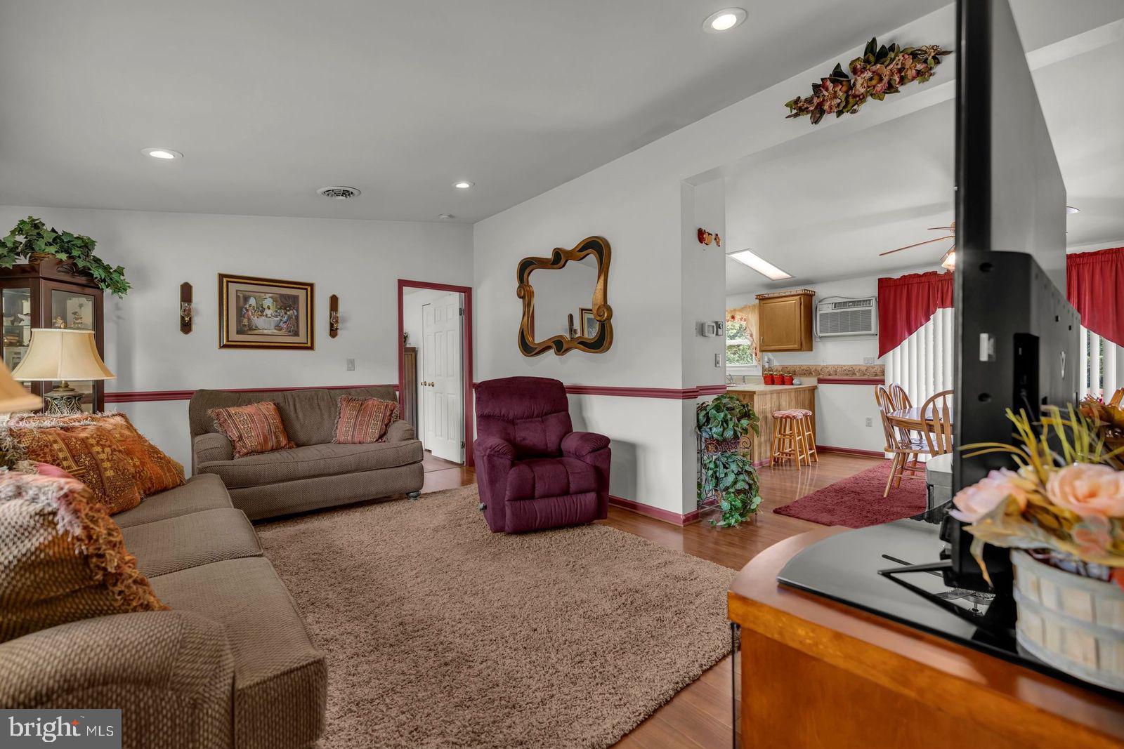 BACKLANDING ESTATES - Residential