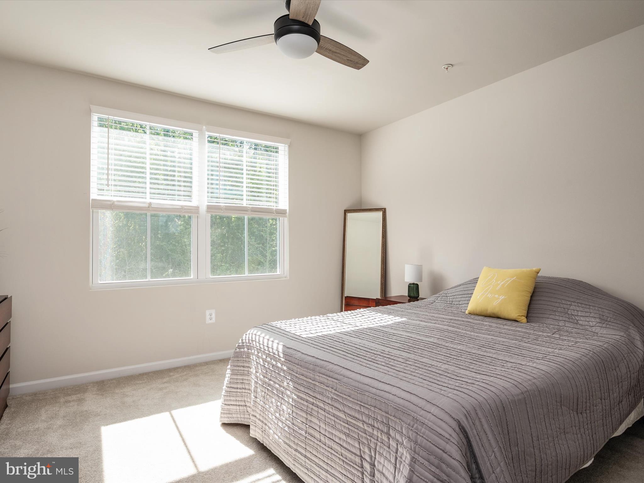 HERON POINT - Residential