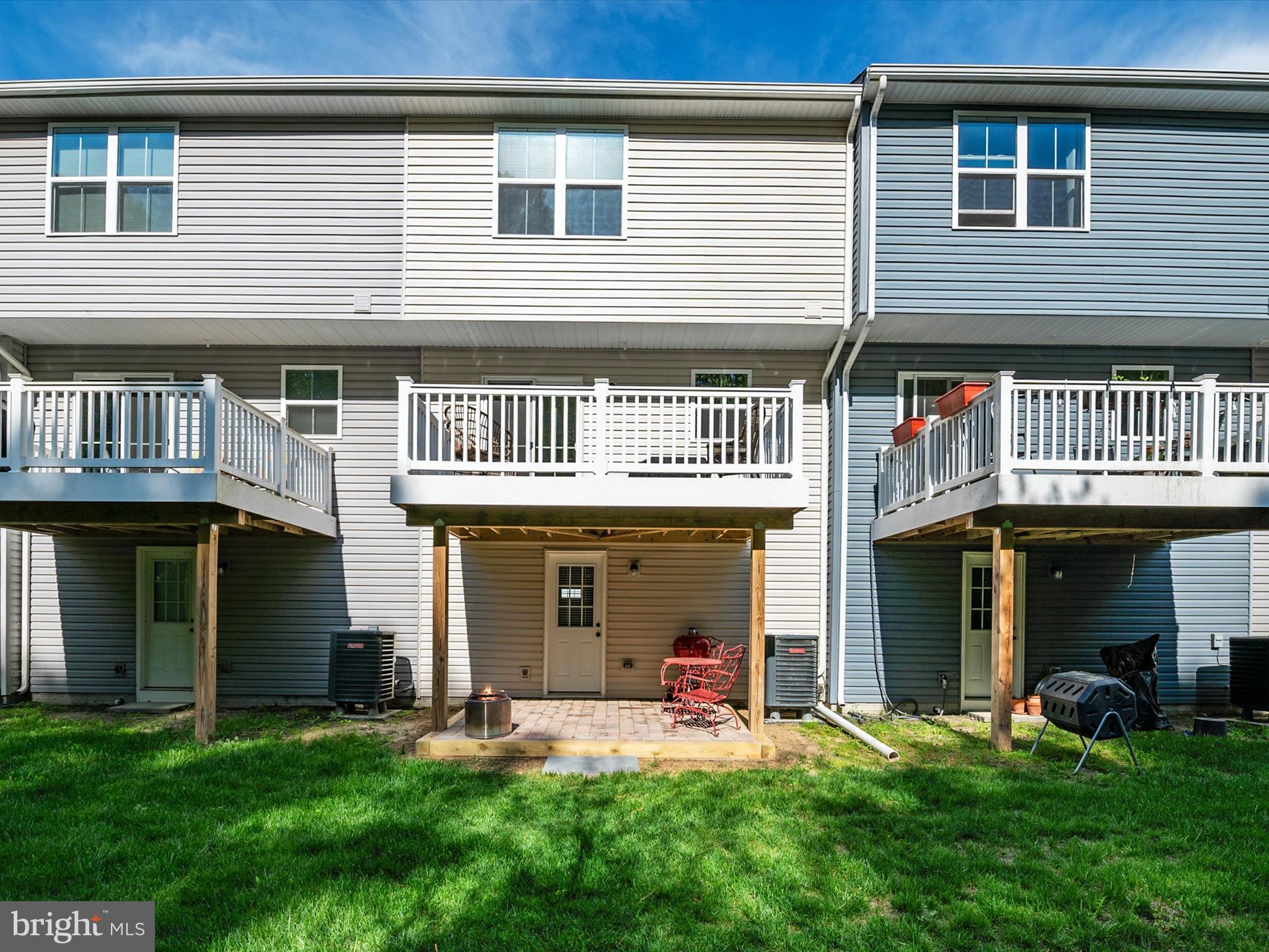 HERON POINT - Residential