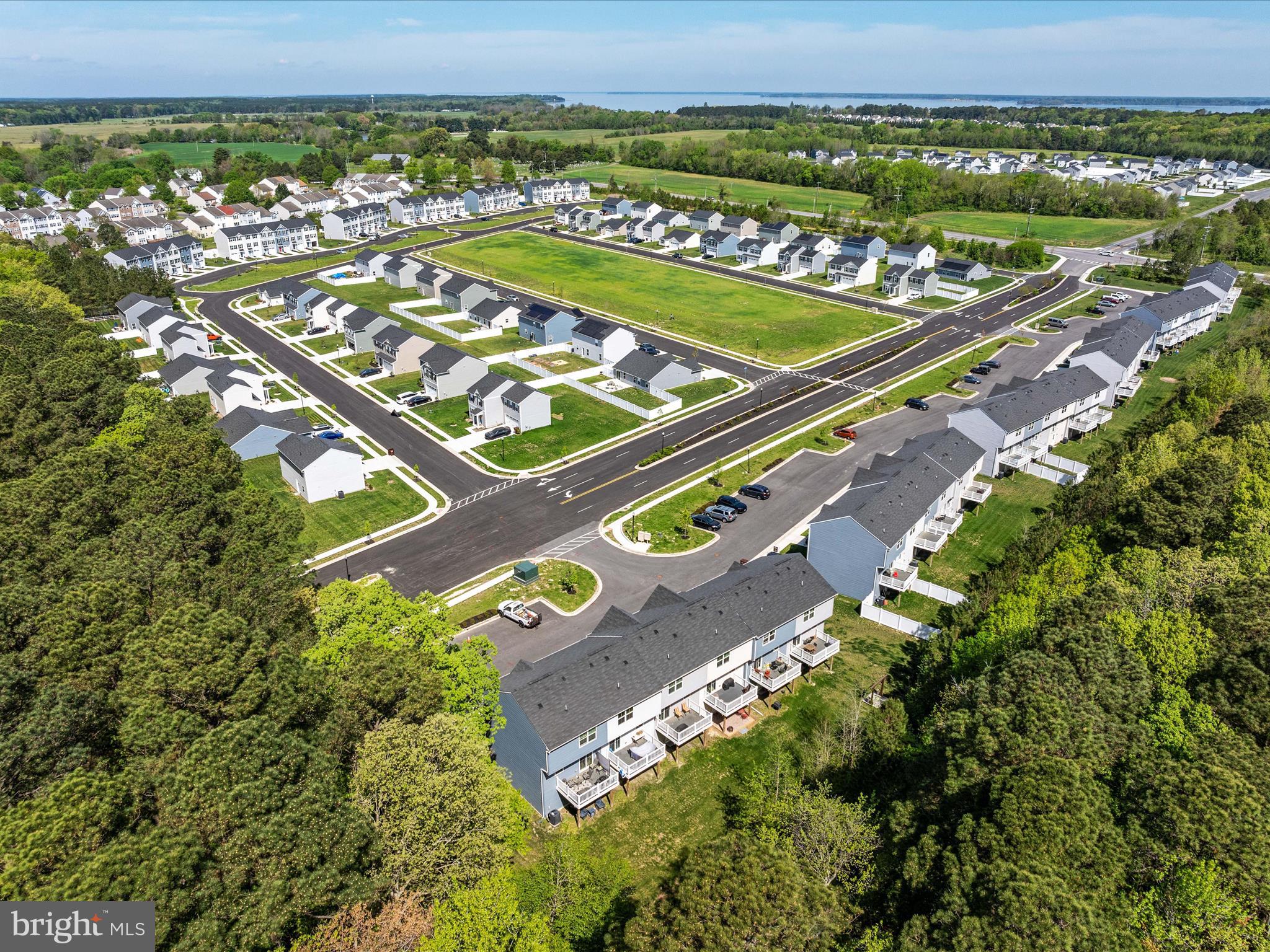 HERON POINT - Residential