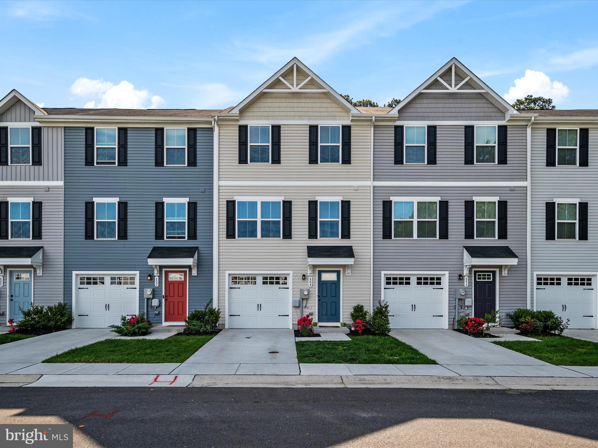 HERON POINT - Residential