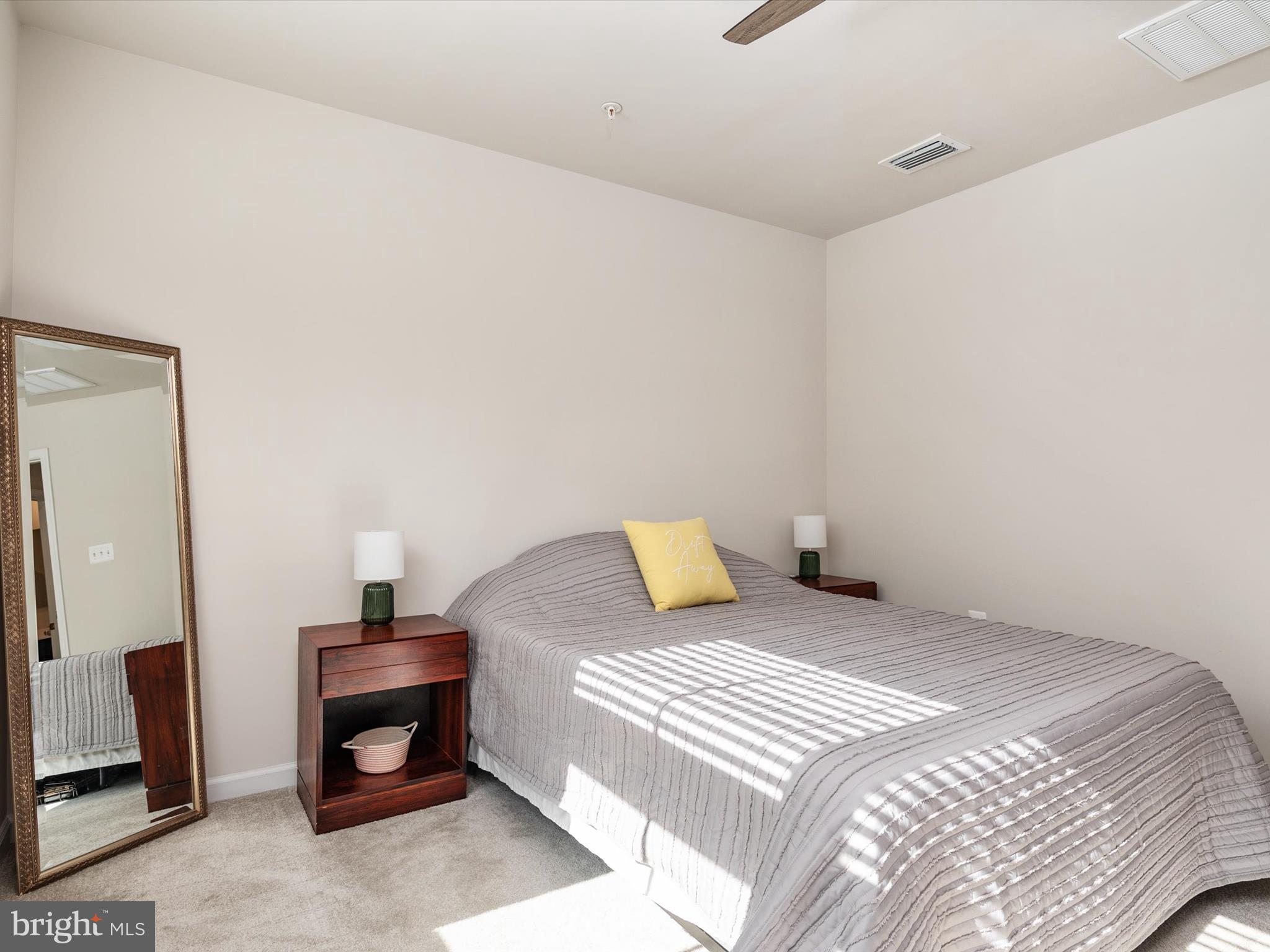 HERON POINT - Residential