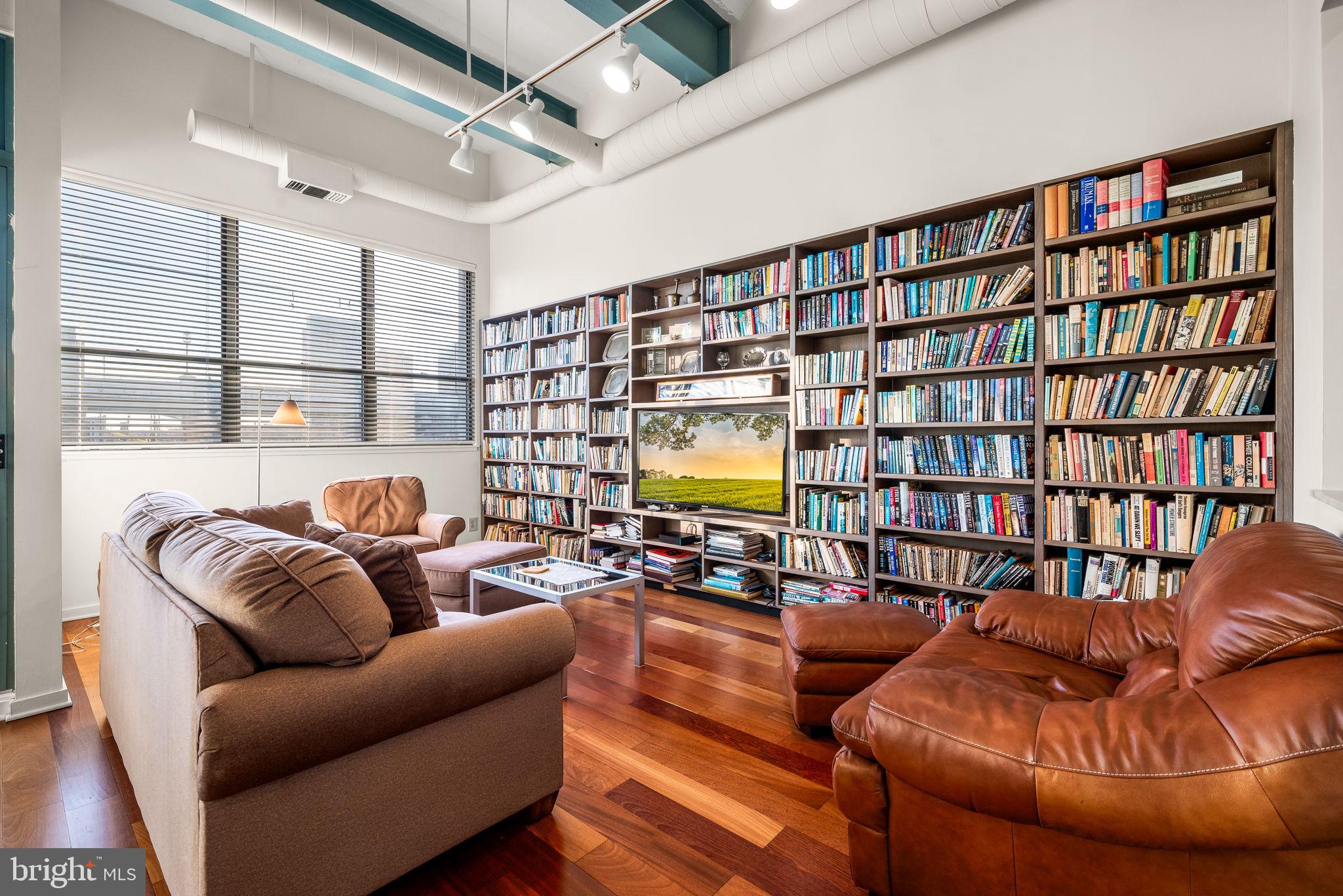 OLD CITY - Residential