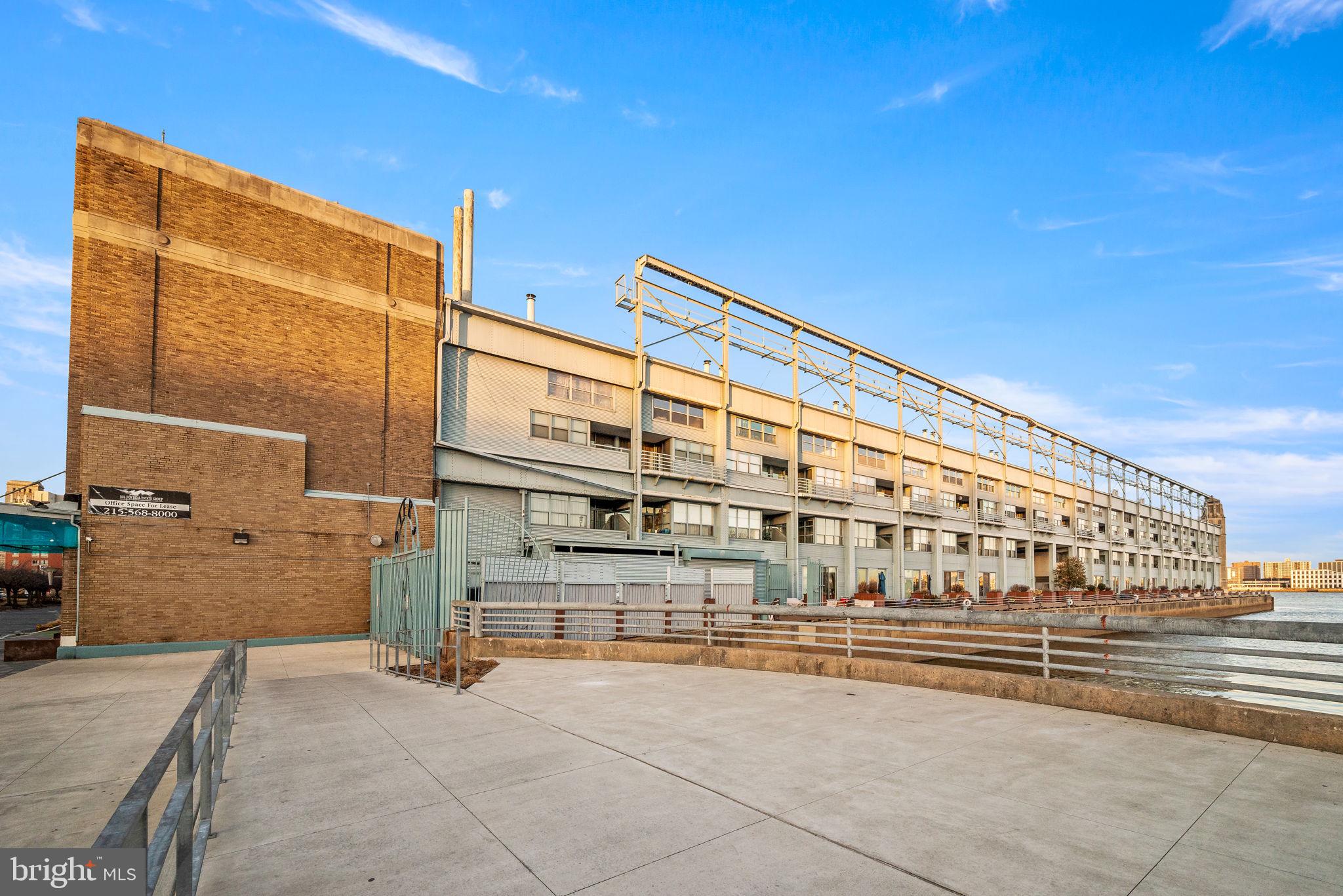 OLD CITY - Residential