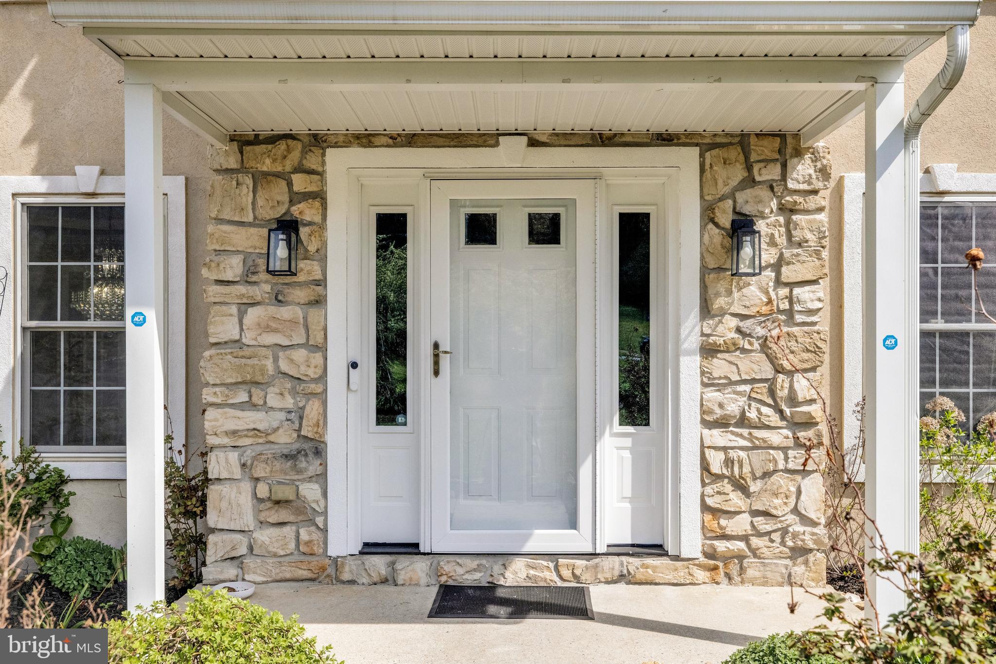 RIDGE CREST - Residential