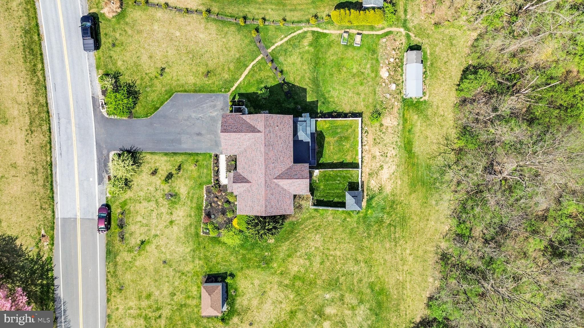 RIDGE CREST - Residential