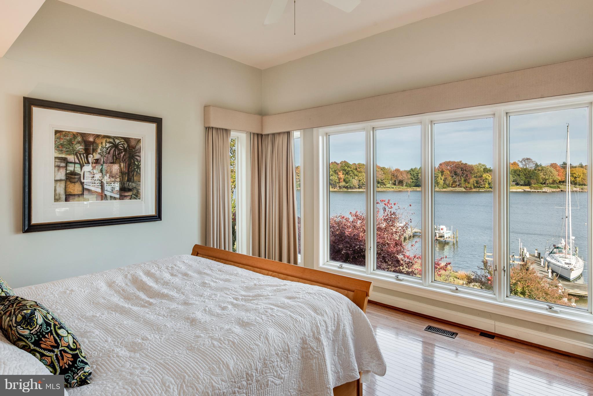 WHITEHALL BEACH - Residential