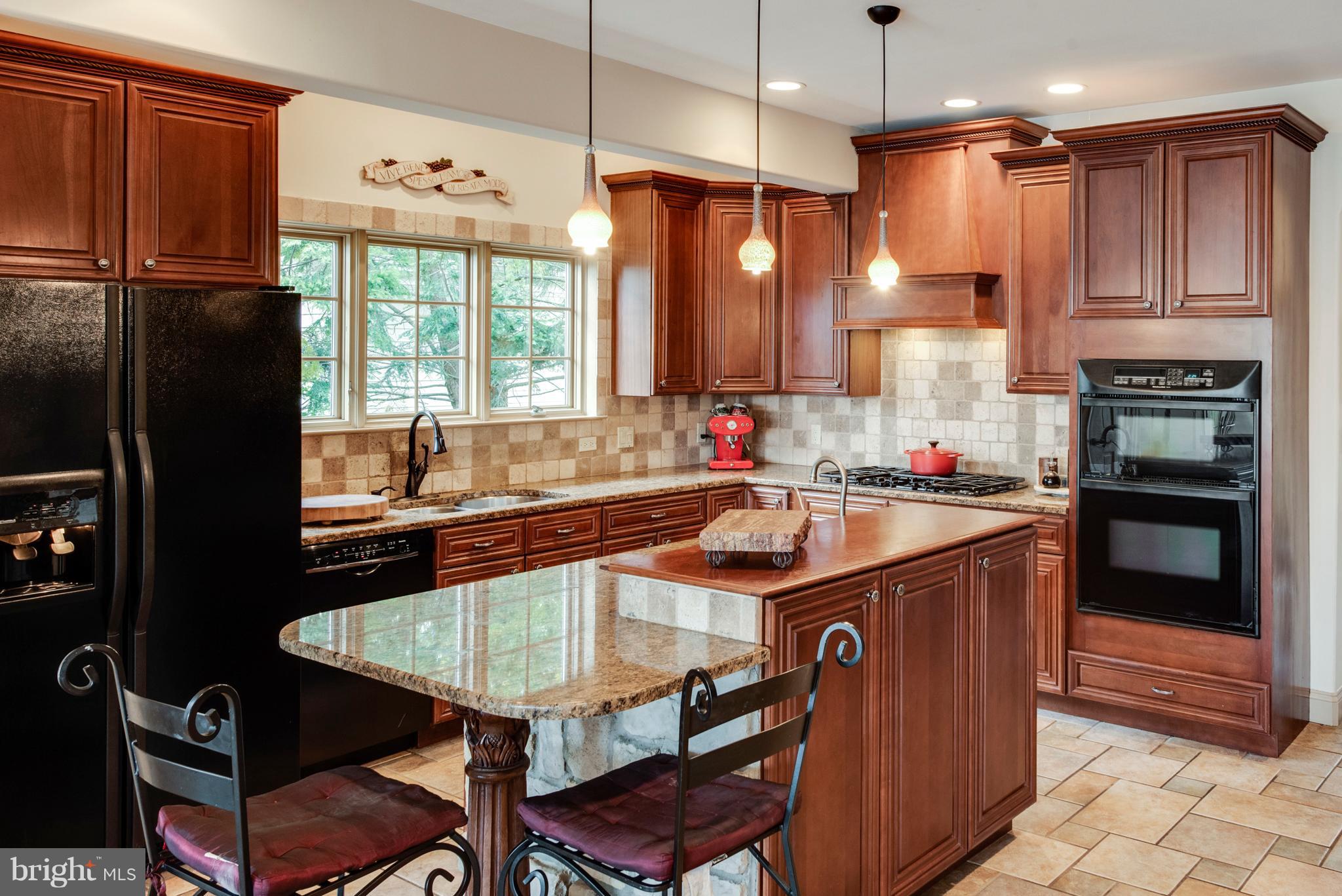 WHITEHALL BEACH - Residential