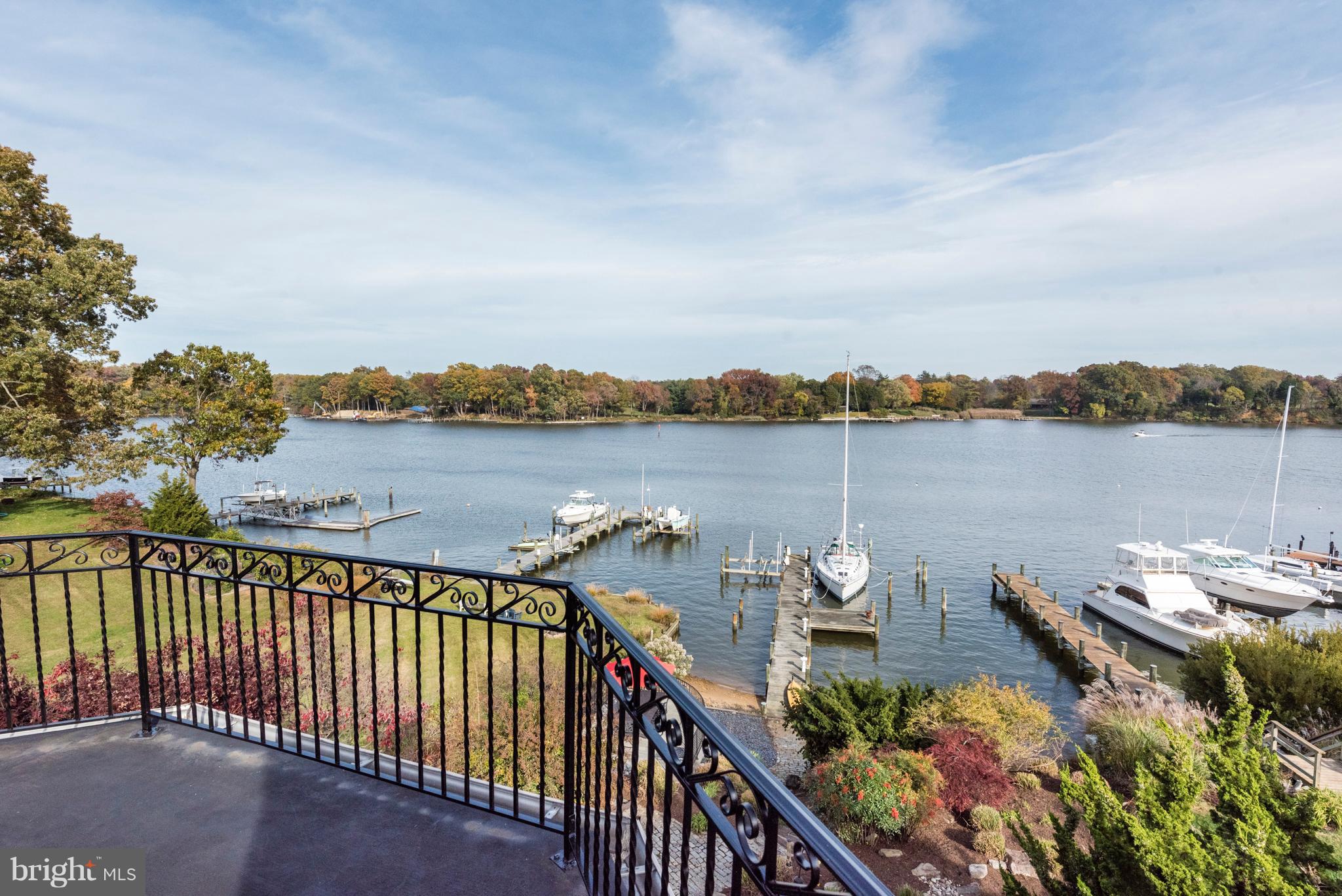 WHITEHALL BEACH - Residential