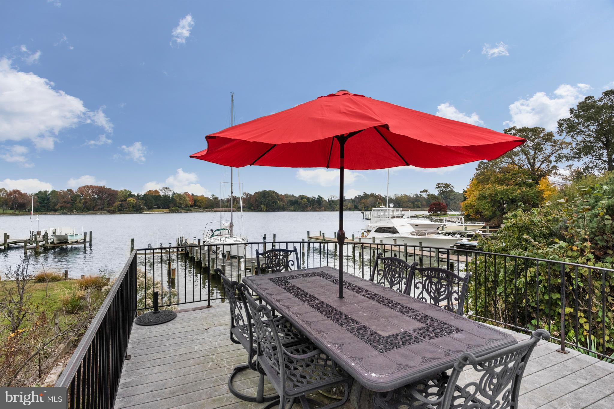 WHITEHALL BEACH - Residential