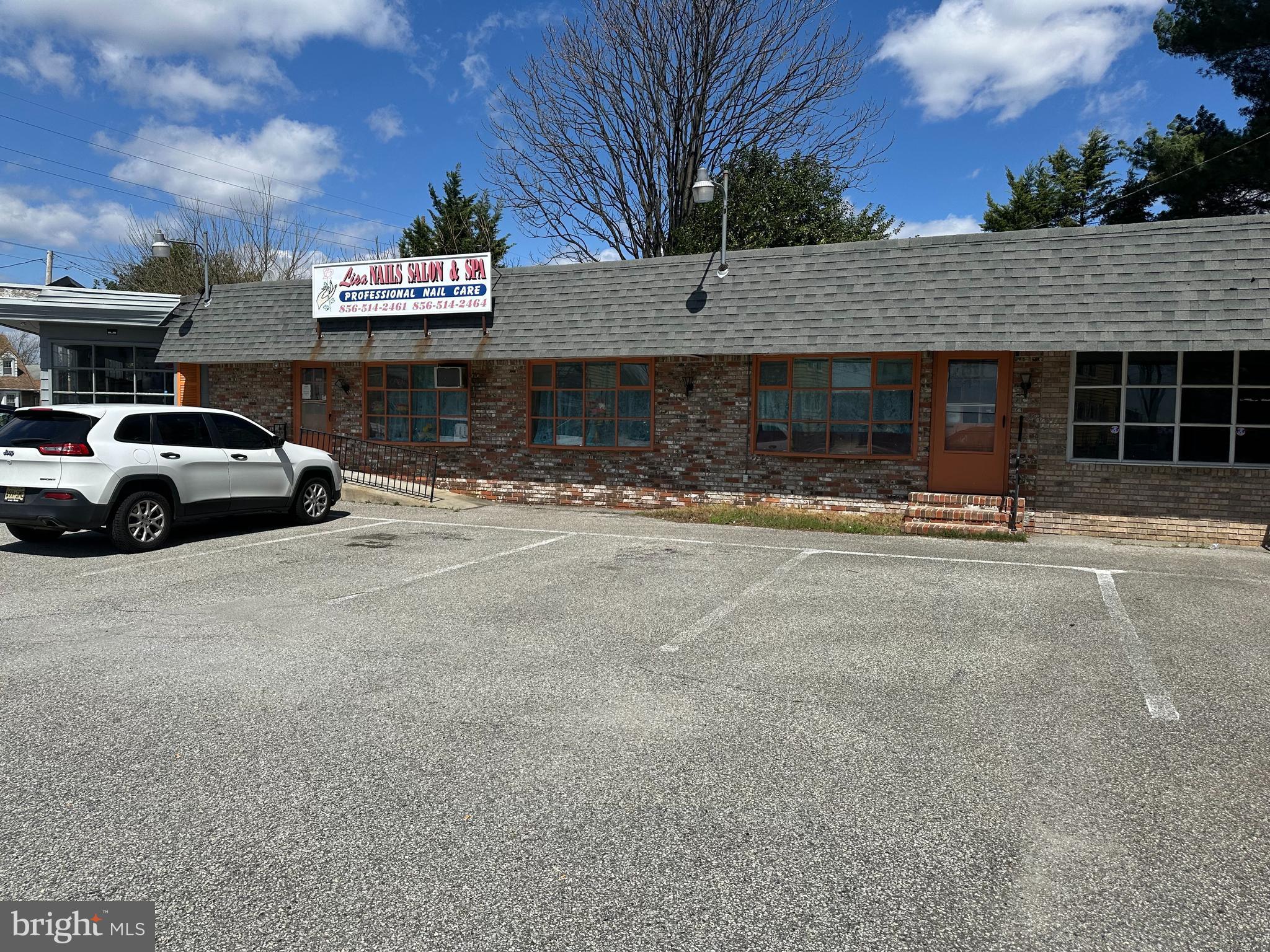 11 N VIRGINIA AVENUE