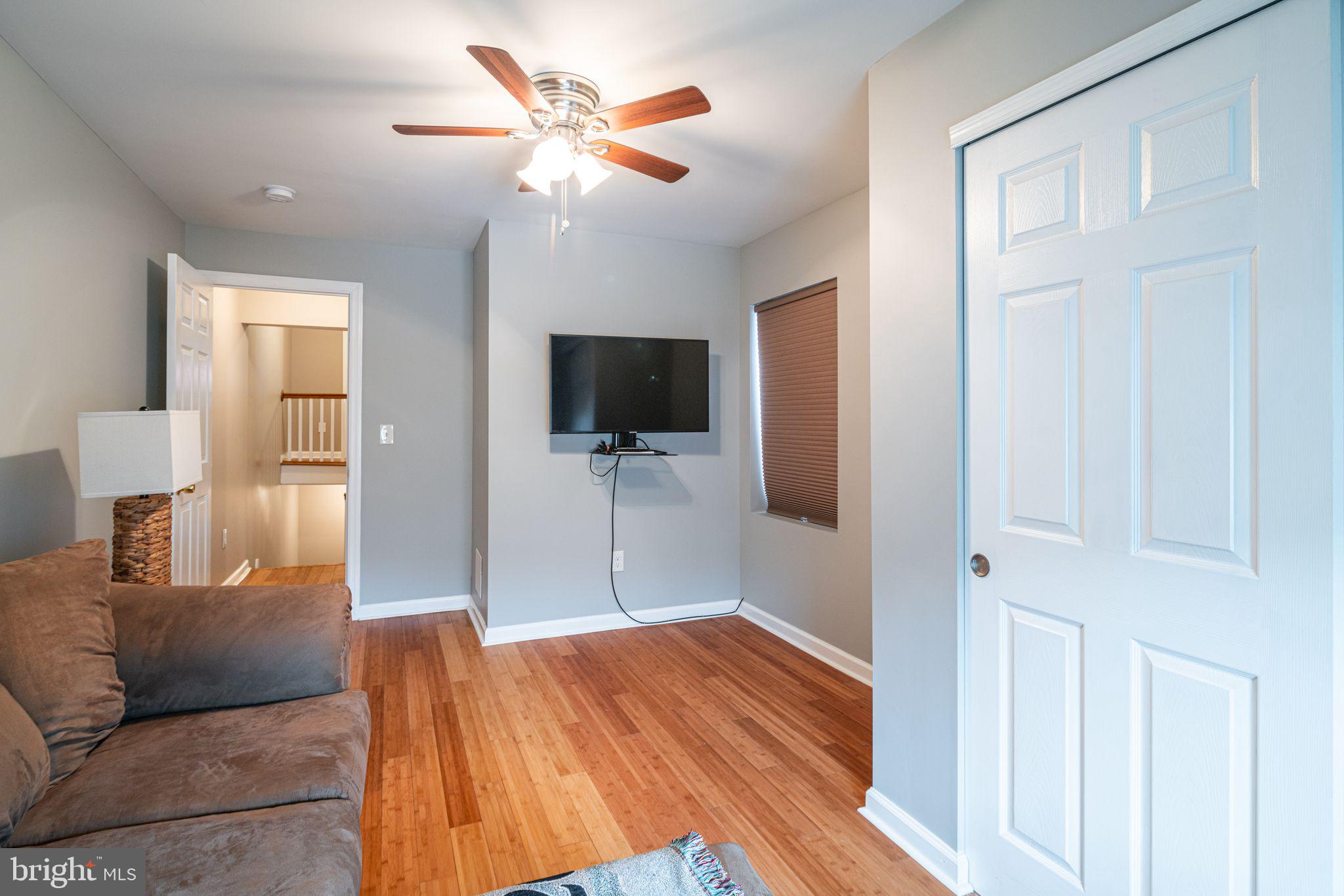 FAIRMOUNT - Residential