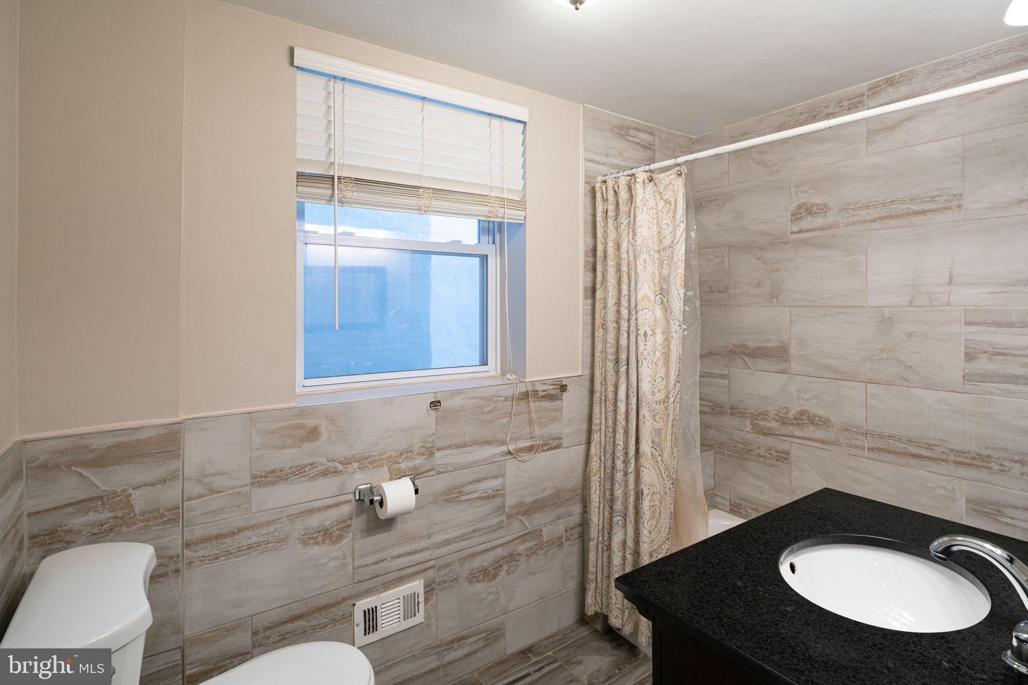 FAIRMOUNT - Residential