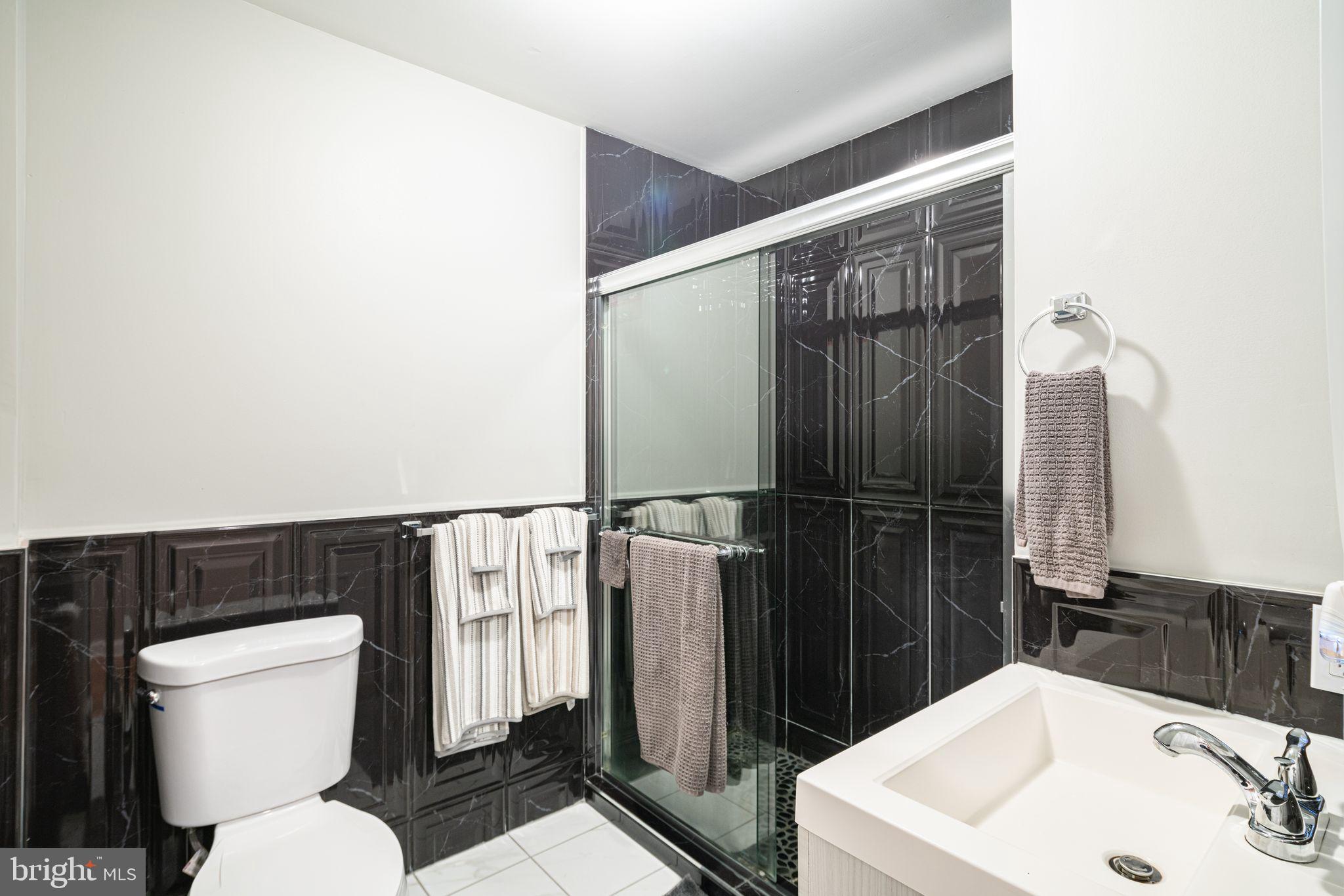 FAIRMOUNT - Residential