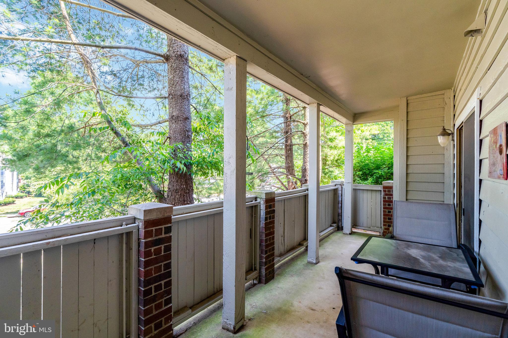 PENDERBROOK SQUARE CONDOMINIUMS - Residential