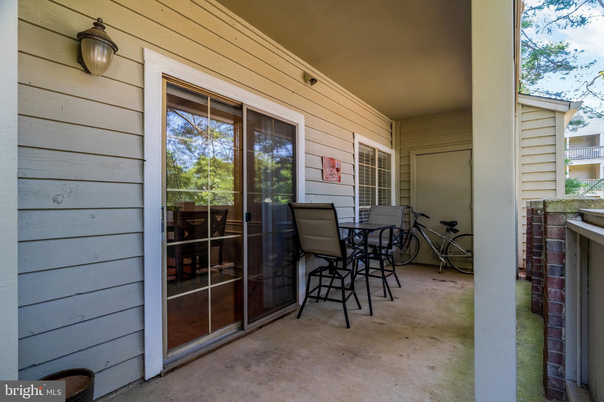 PENDERBROOK SQUARE CONDOMINIUMS - Residential