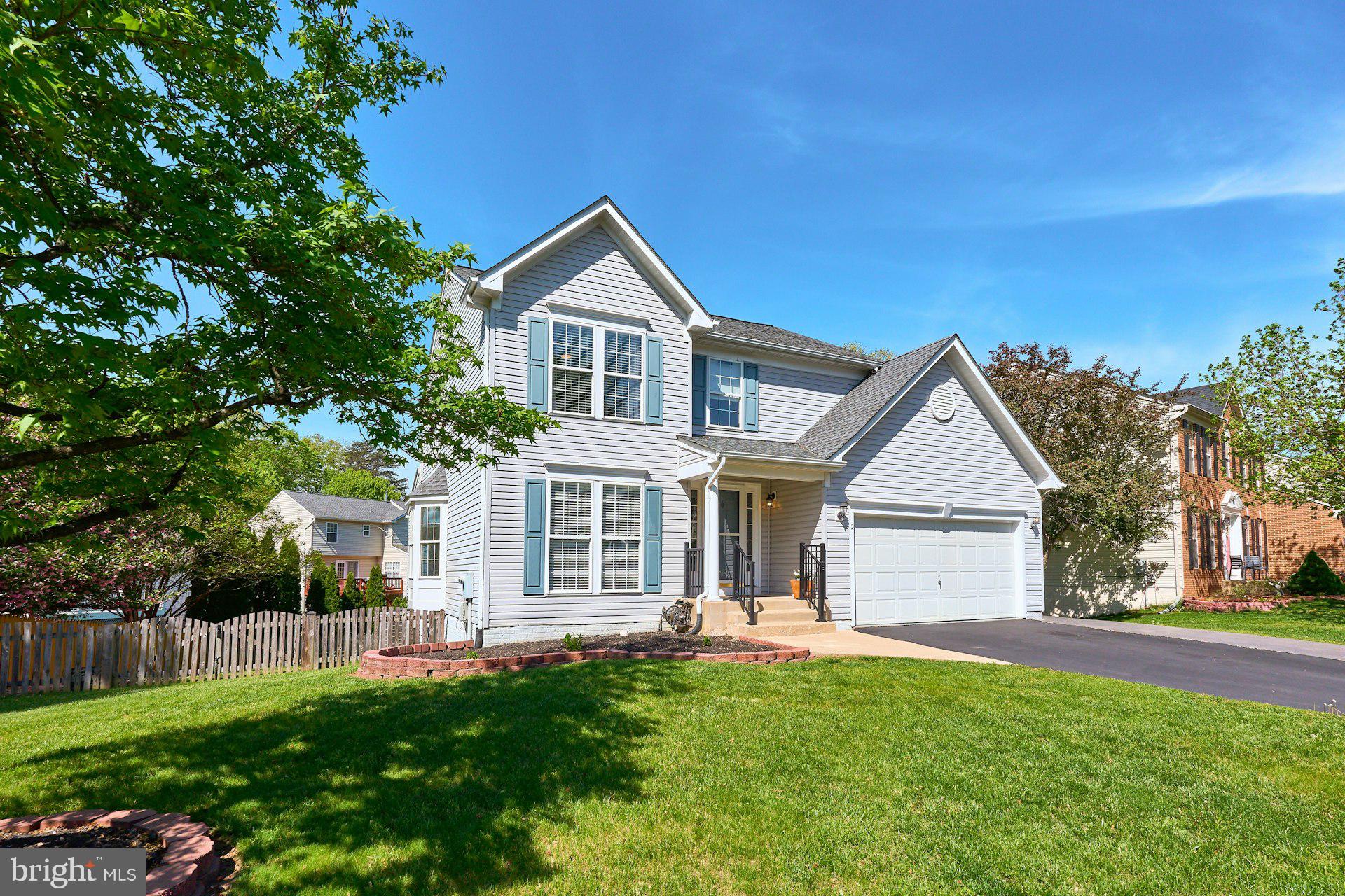 AUTUMN RIDGE - Residential