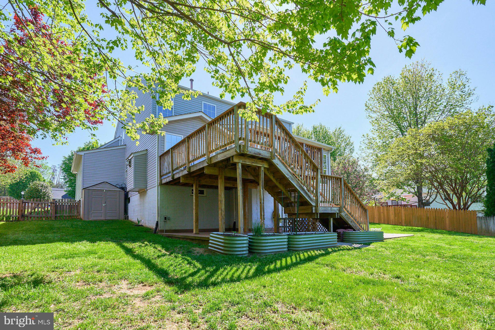 AUTUMN RIDGE - Residential