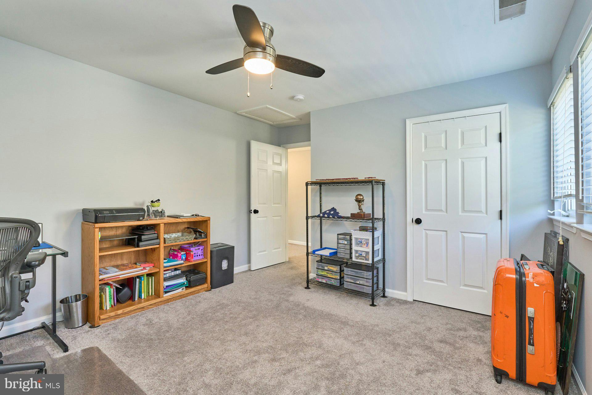 AUTUMN RIDGE - Residential