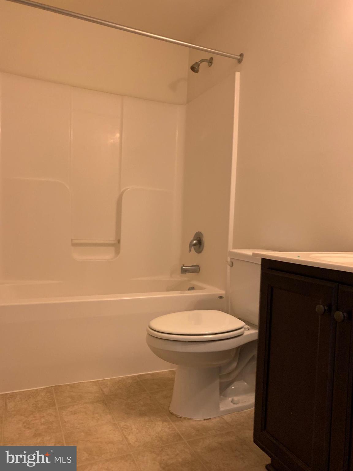 BELMONT WEST - Residential Lease