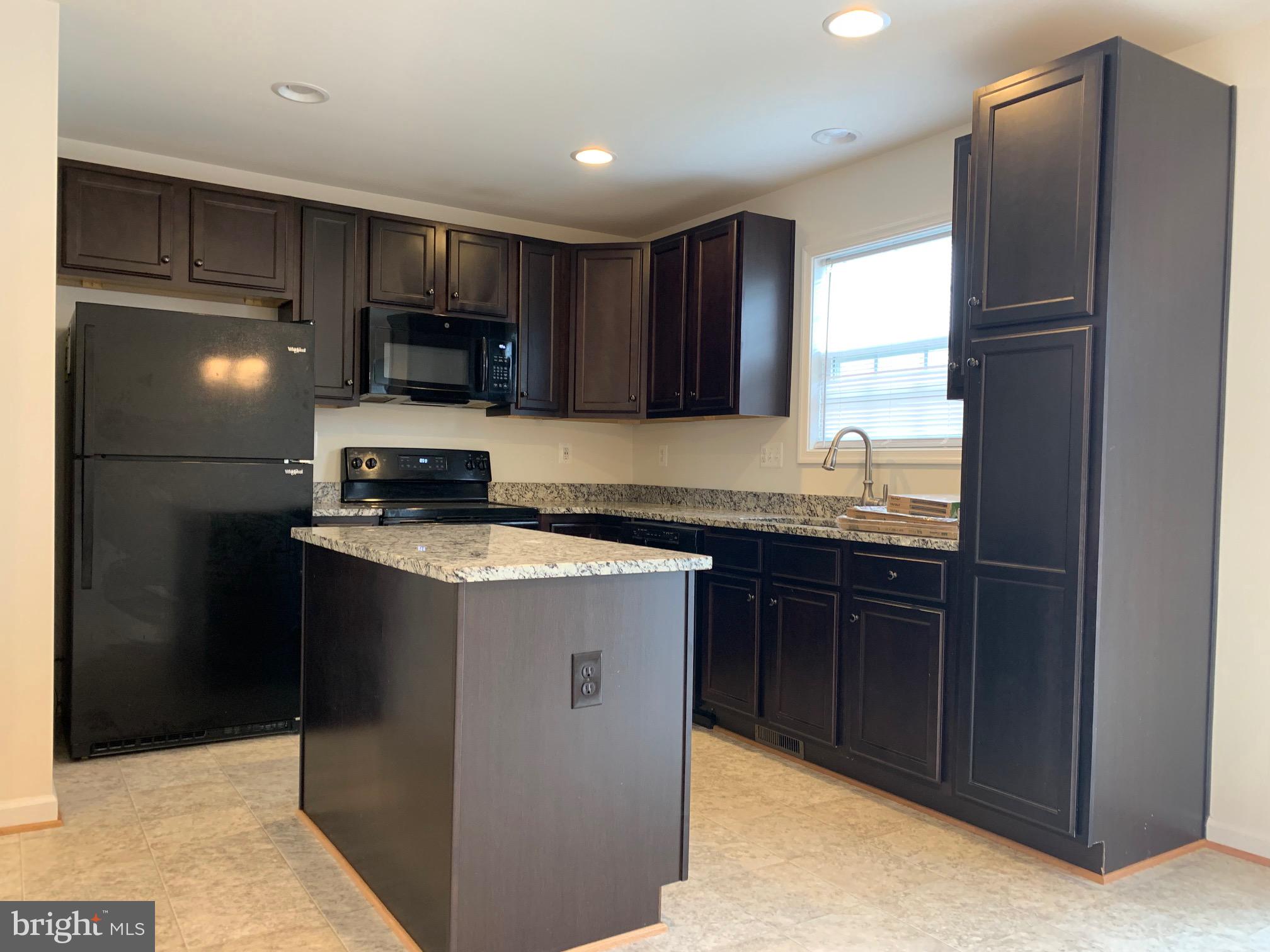 BELMONT WEST - Residential Lease