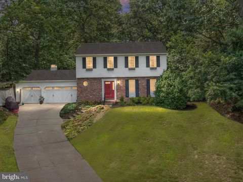 8230 OLNEY COURT PASADENA MD 21122