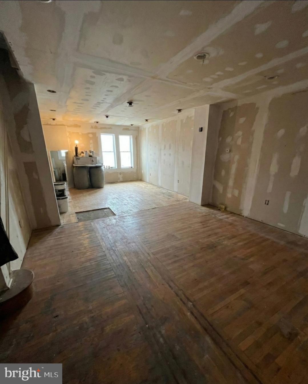 EDMONSON HEIGHTS - Residential