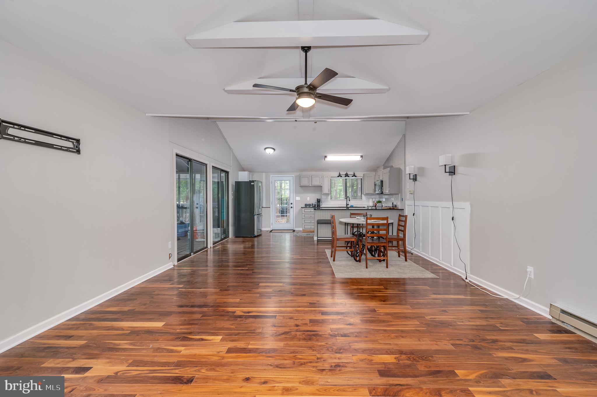 THE WOODS - Residential