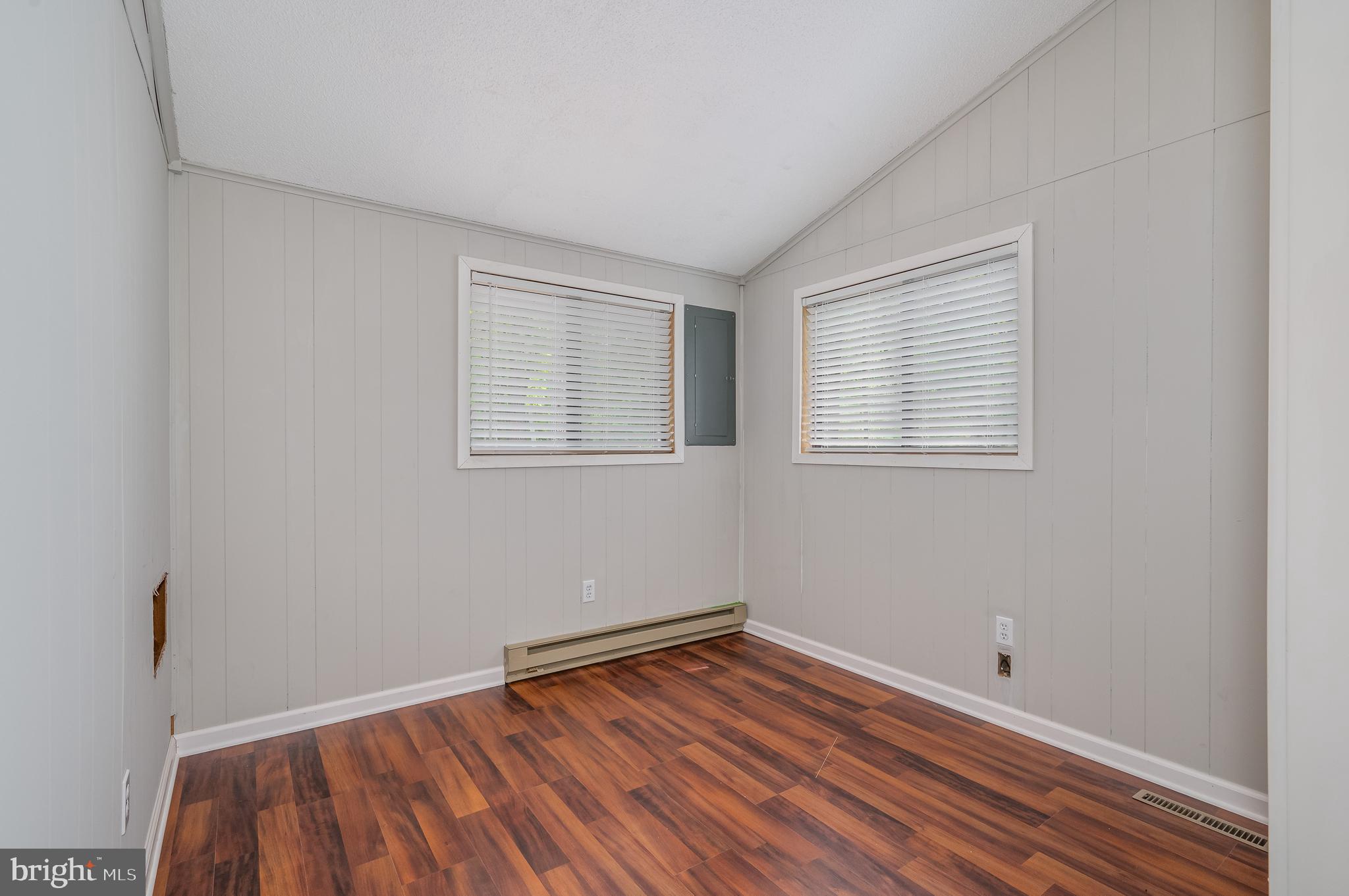 THE WOODS - Residential