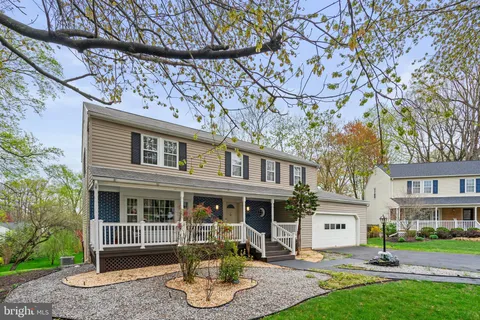 6101 Mantlepiece Court, Burke, VA MLS: VAFX2231232