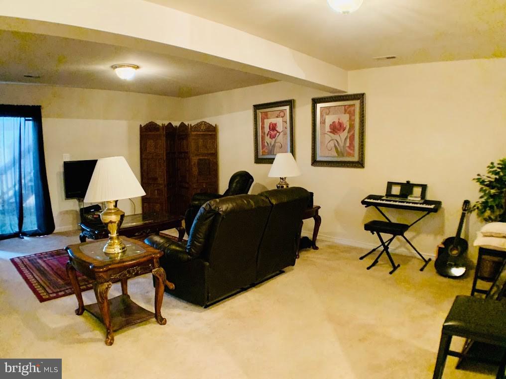 HEATHER HILLS/BRIGHTFLD - Residential Lease