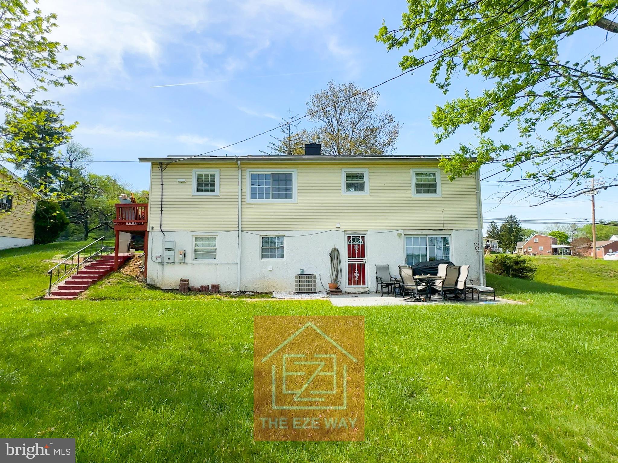 DEERFIELD - Residential Lease