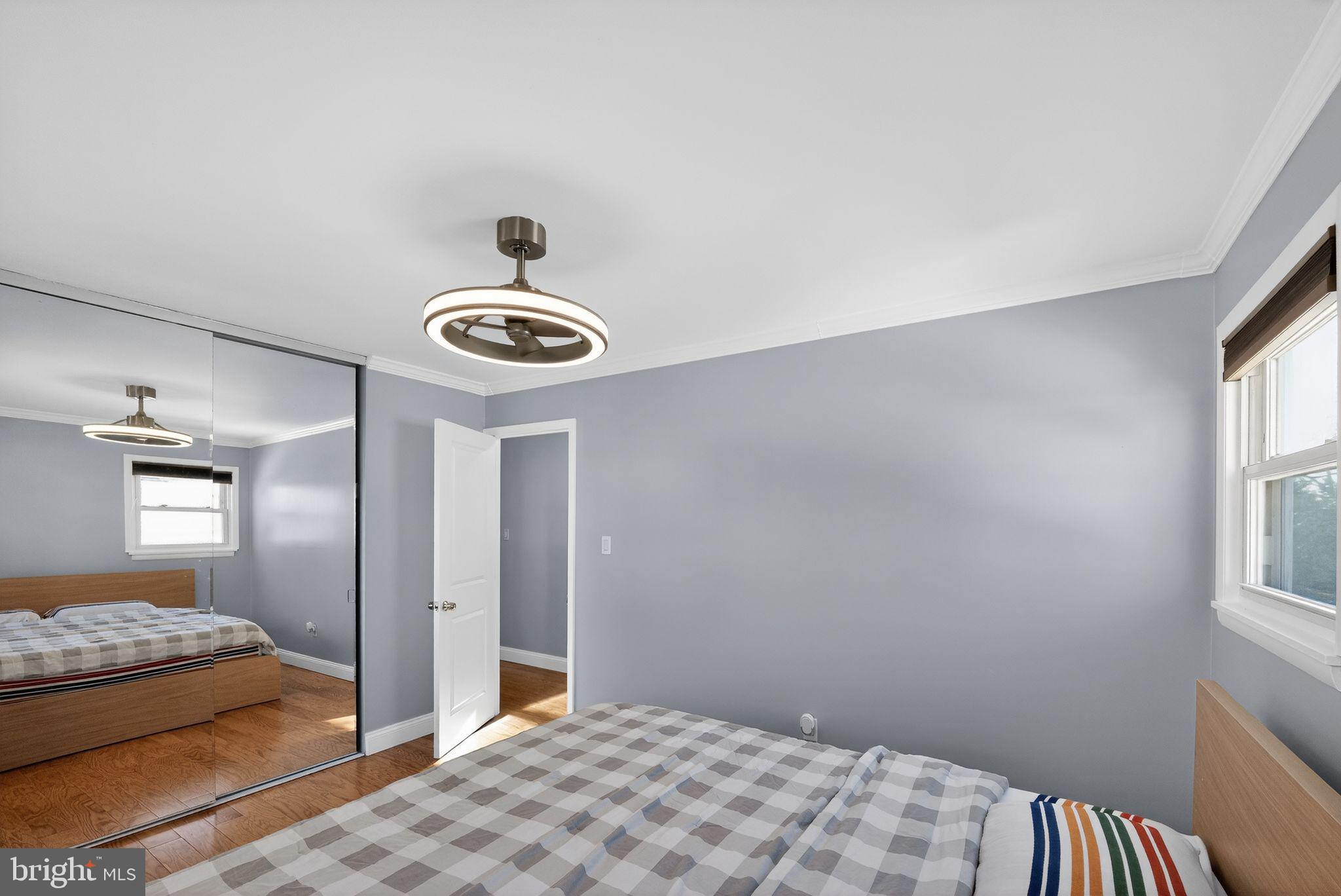 SUBURBIA - Residential