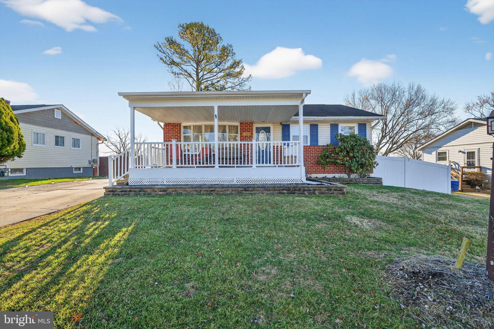 SUBURBIA - Residential