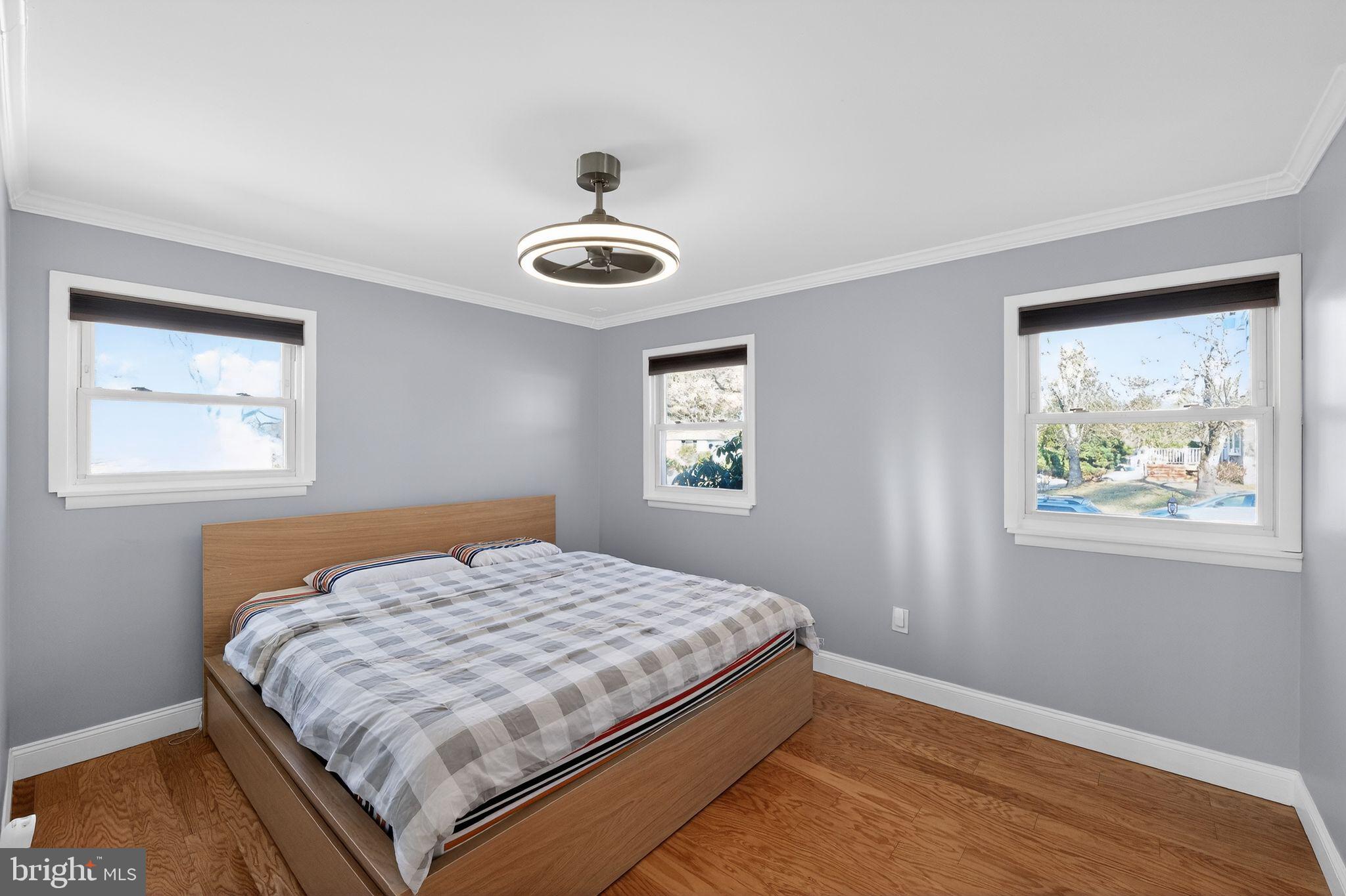 SUBURBIA - Residential