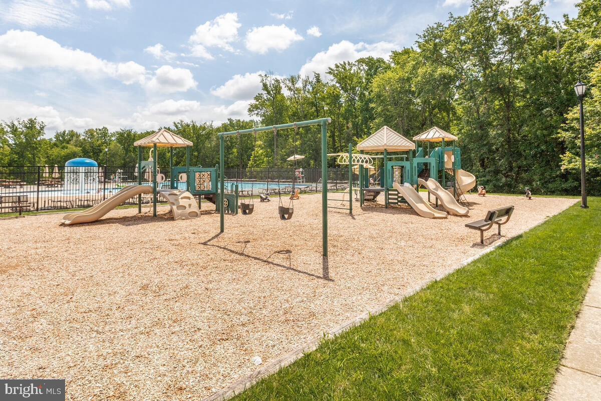 VILLAGES OF DORCHESTER - Residential