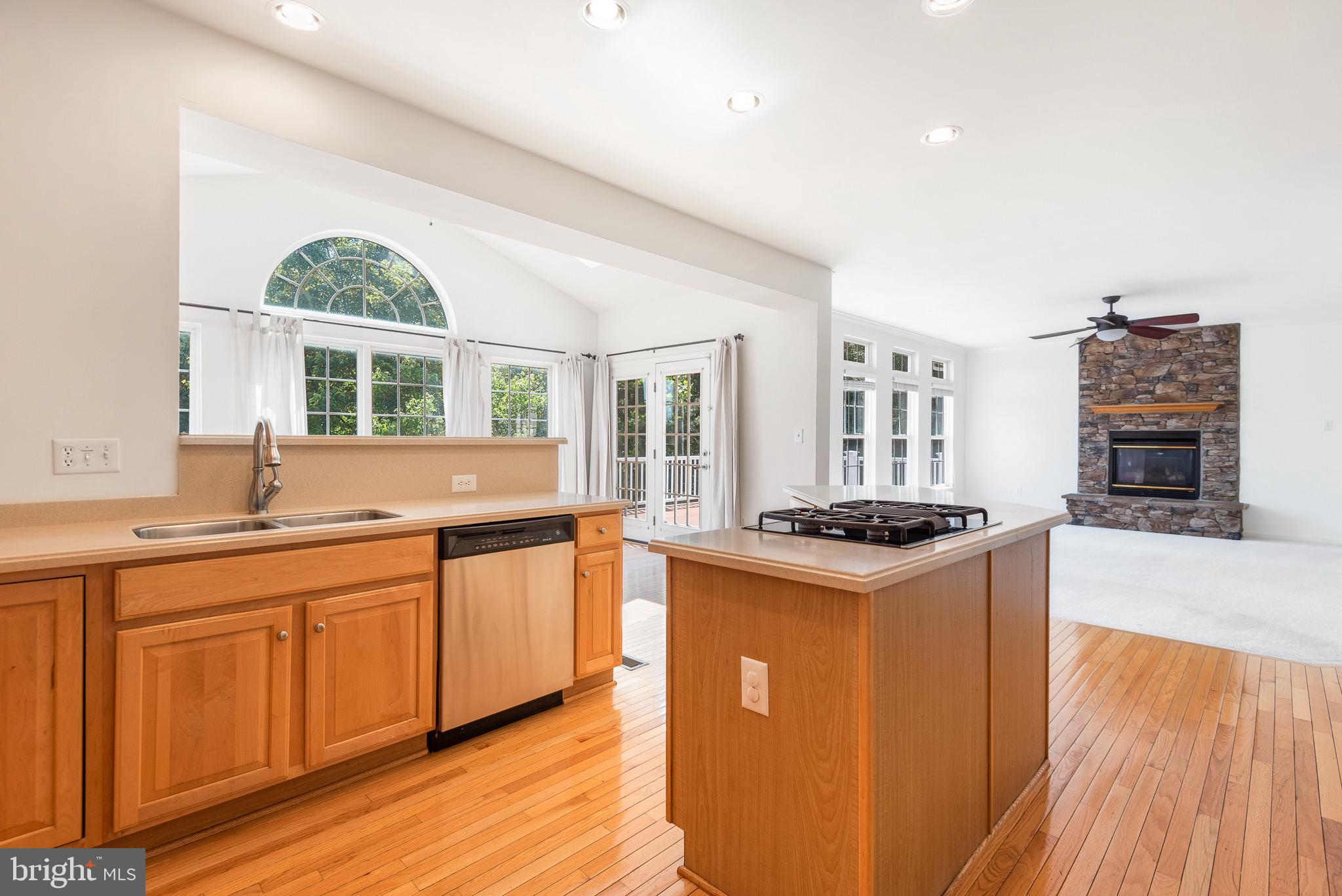 VILLAGES OF DORCHESTER - Residential