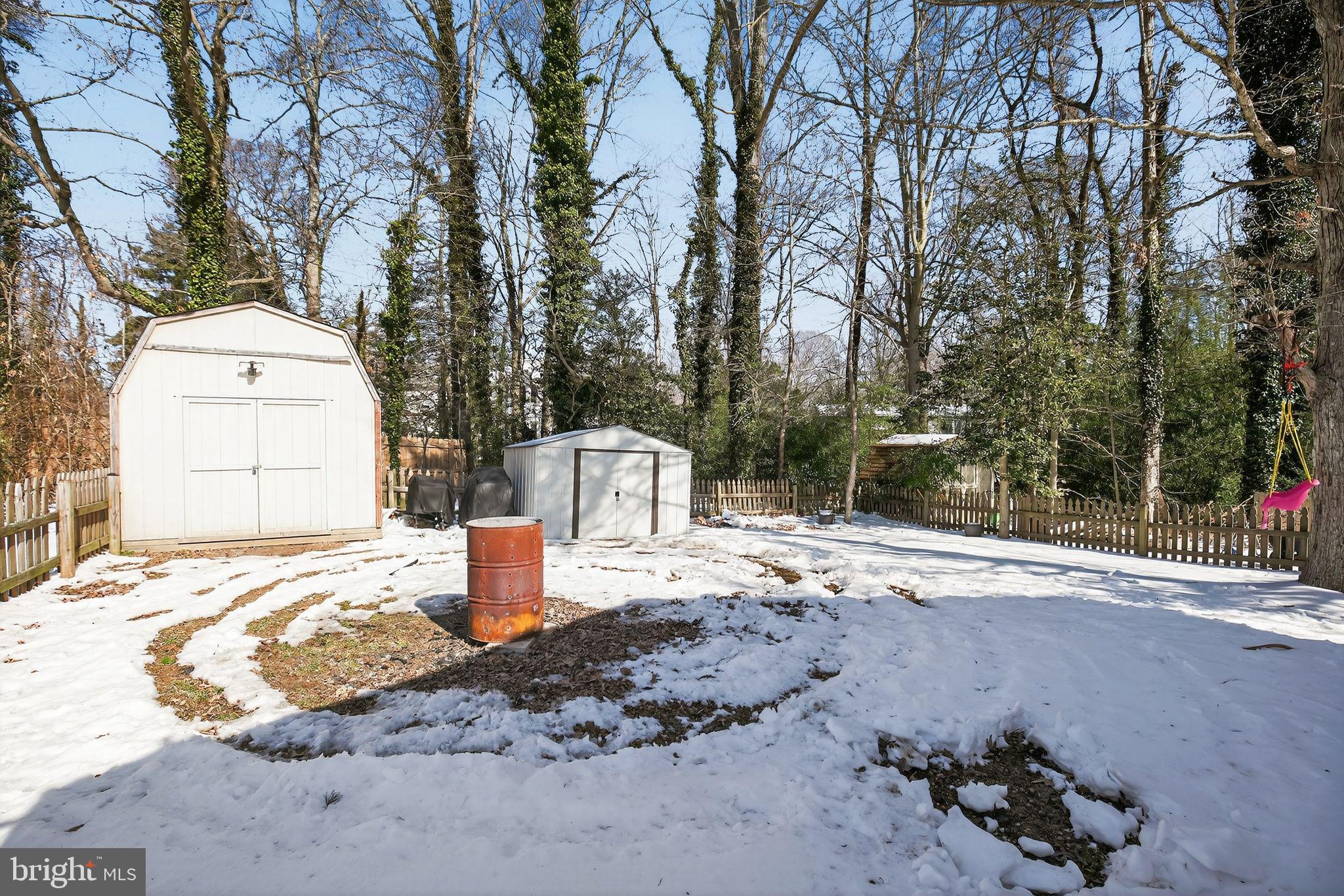 WHITE SANDS - Residential
