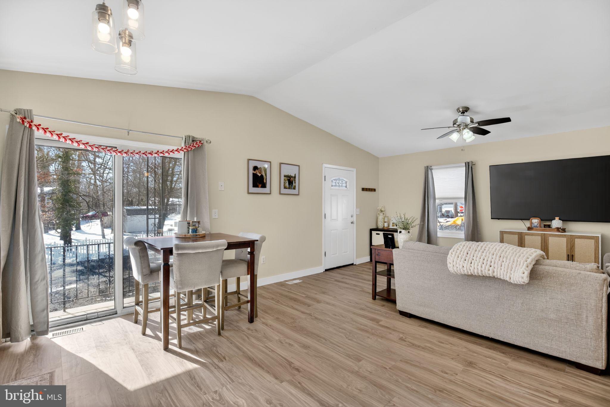 WHITE SANDS - Residential