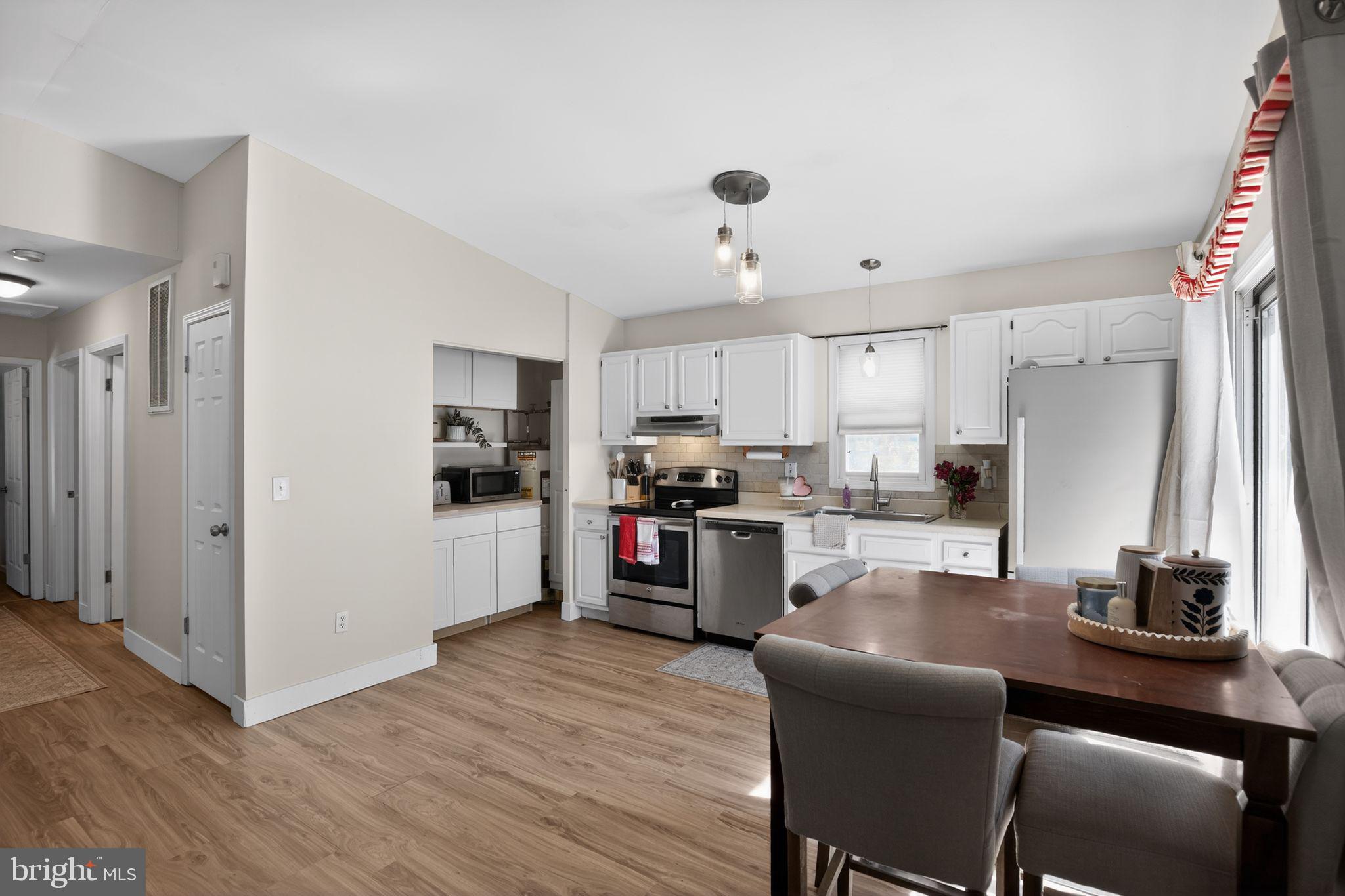 WHITE SANDS - Residential