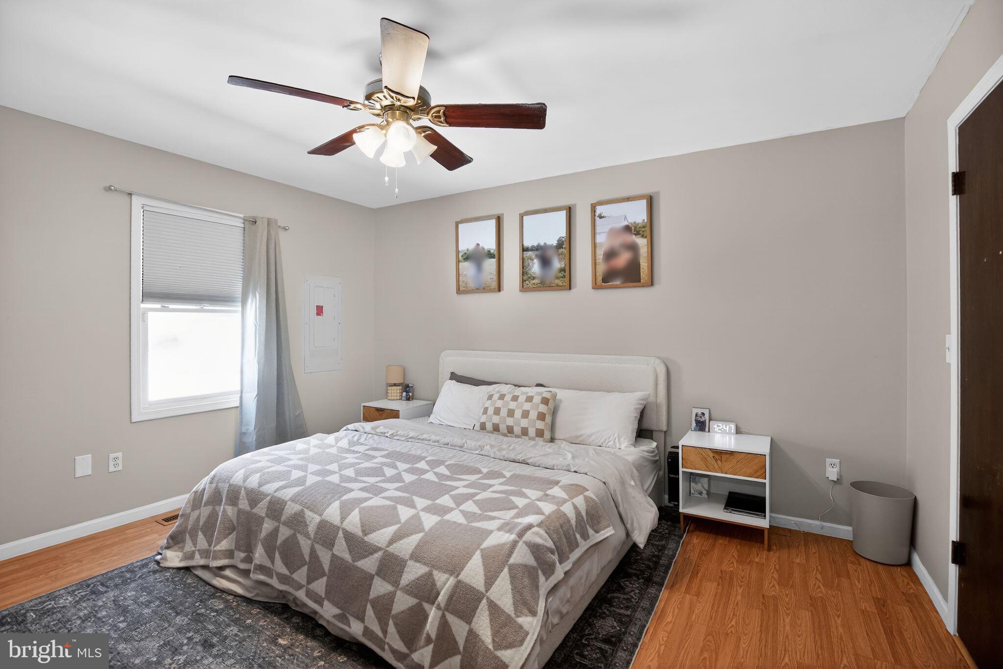 WHITE SANDS - Residential