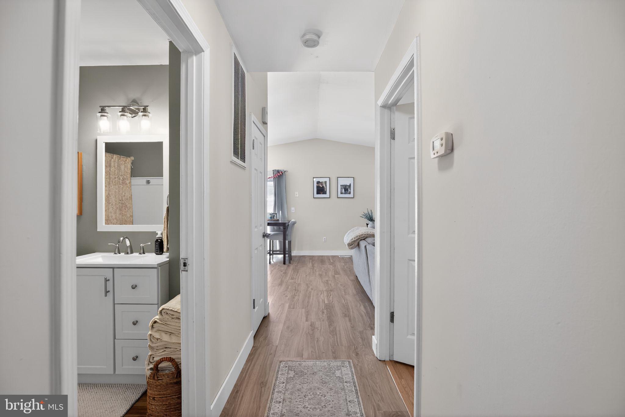 WHITE SANDS - Residential