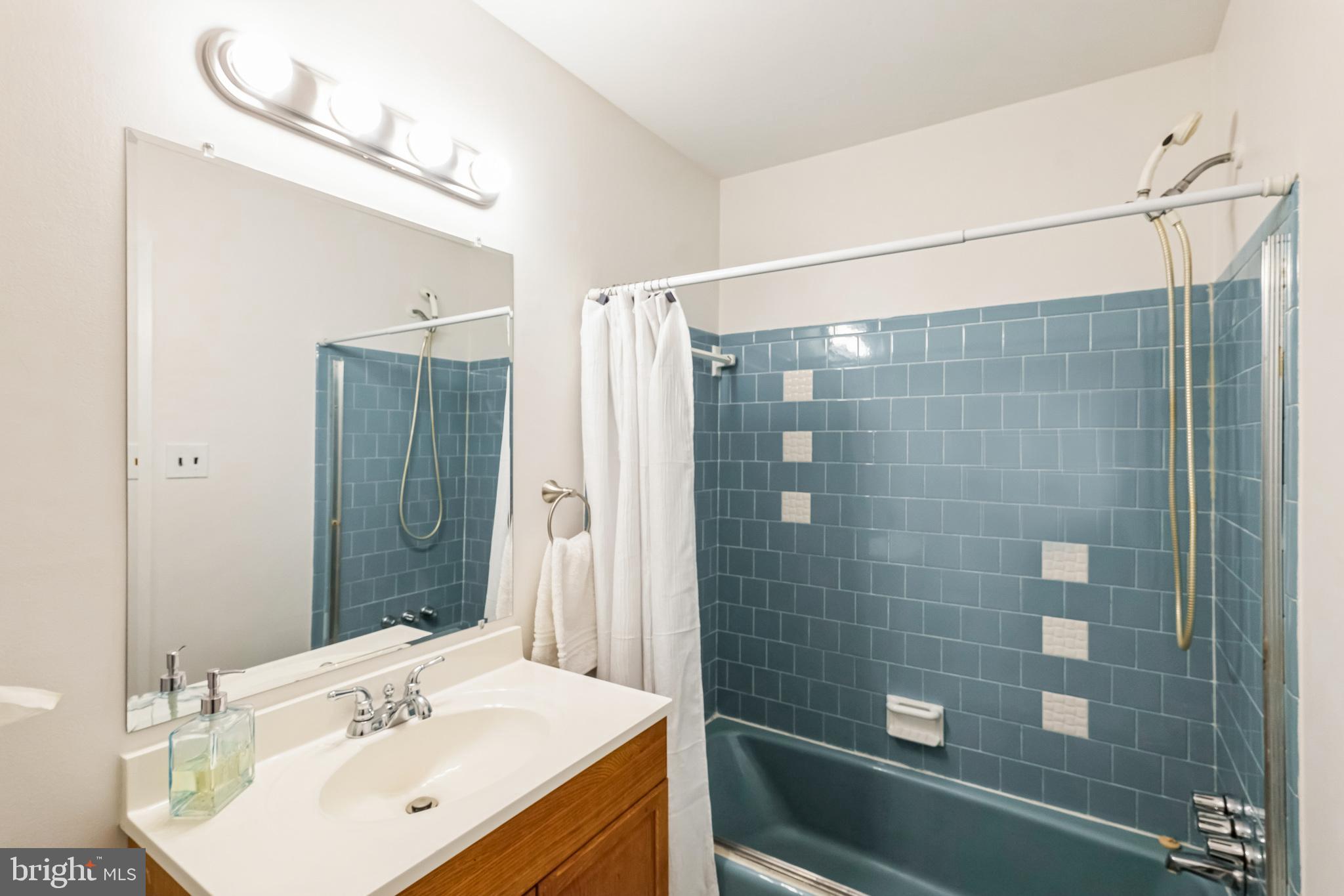 FAIRKNOLL - Residential