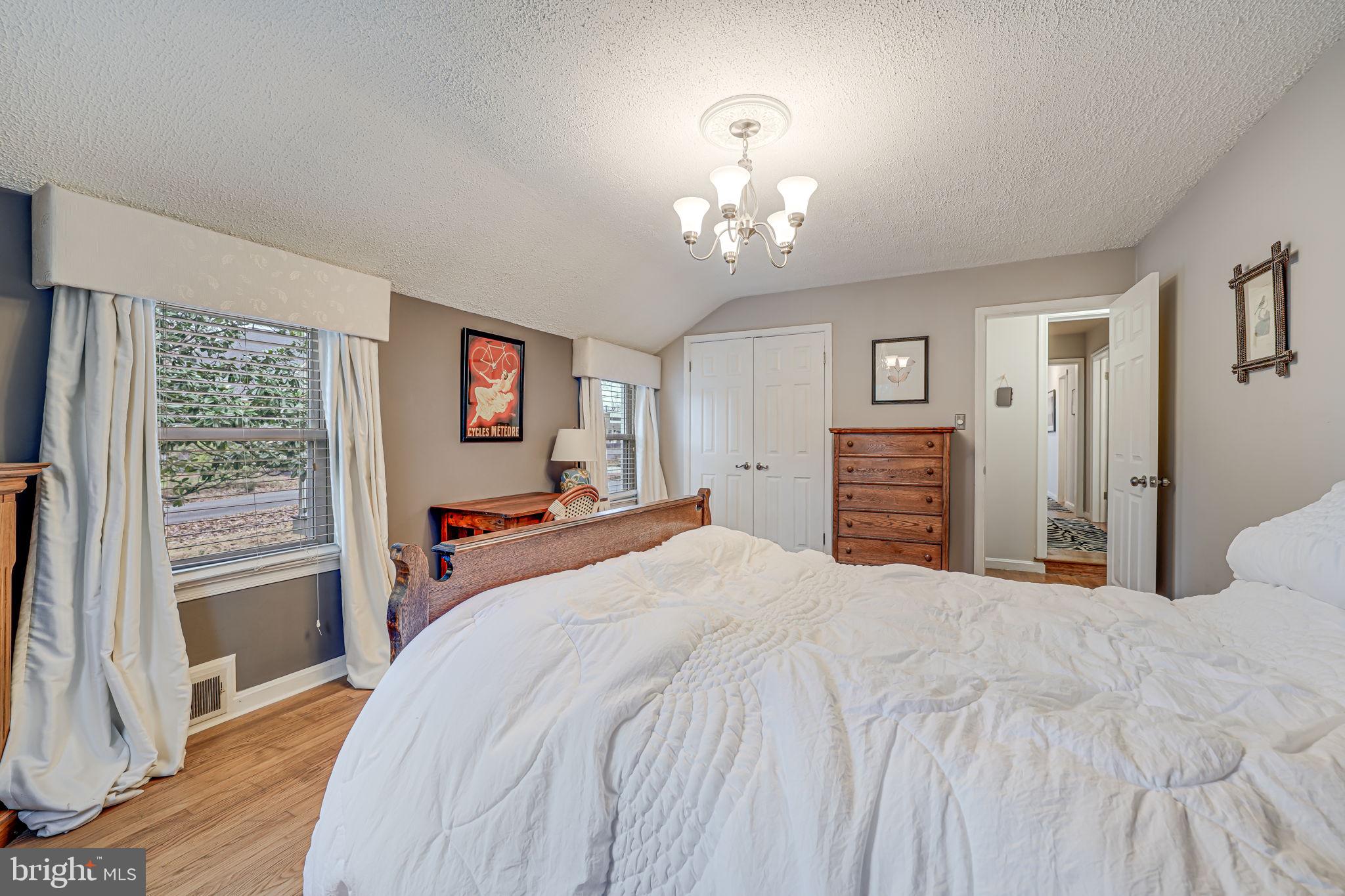 OAK RIDGE - Residential