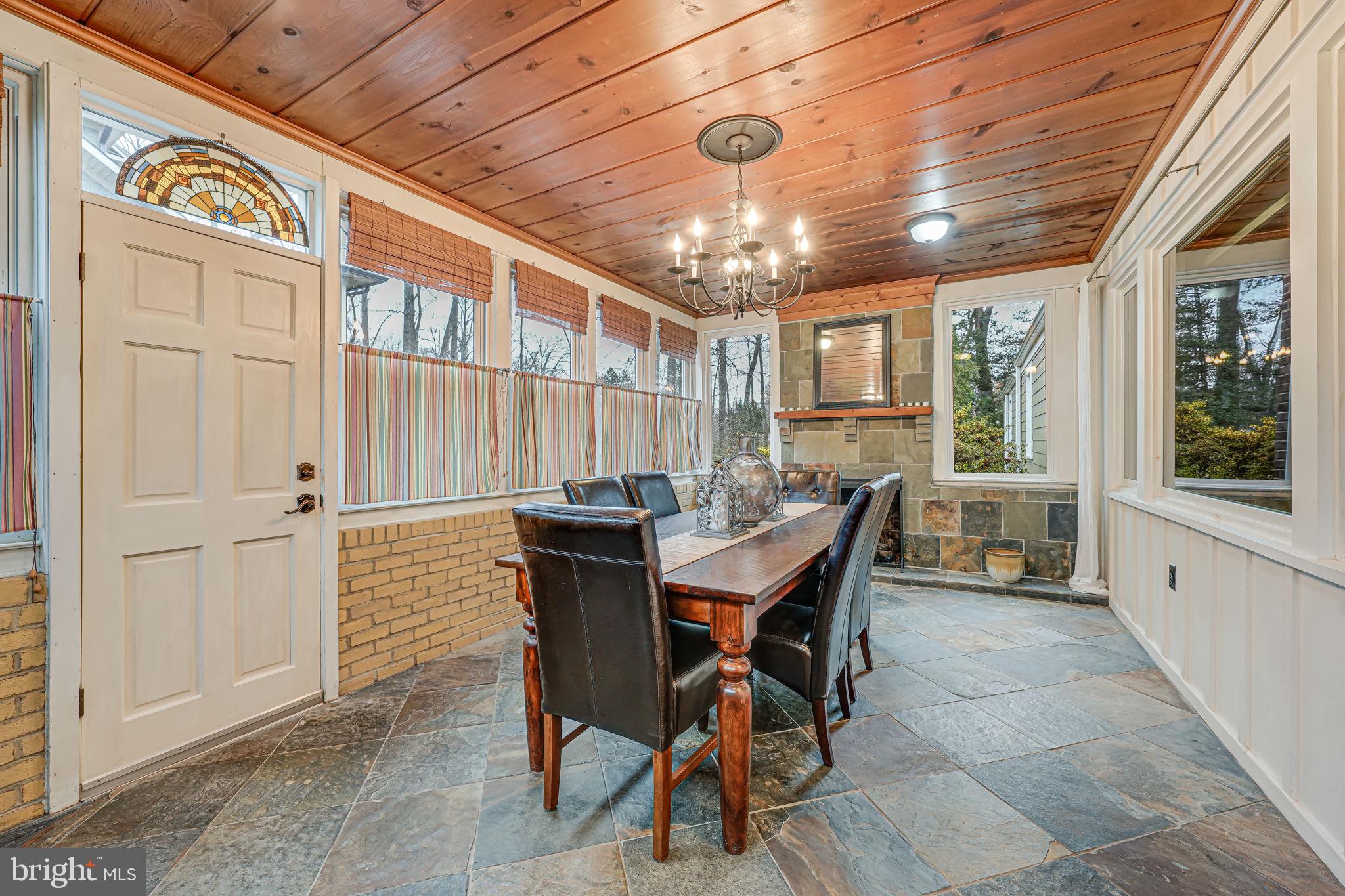 OAK RIDGE - Residential