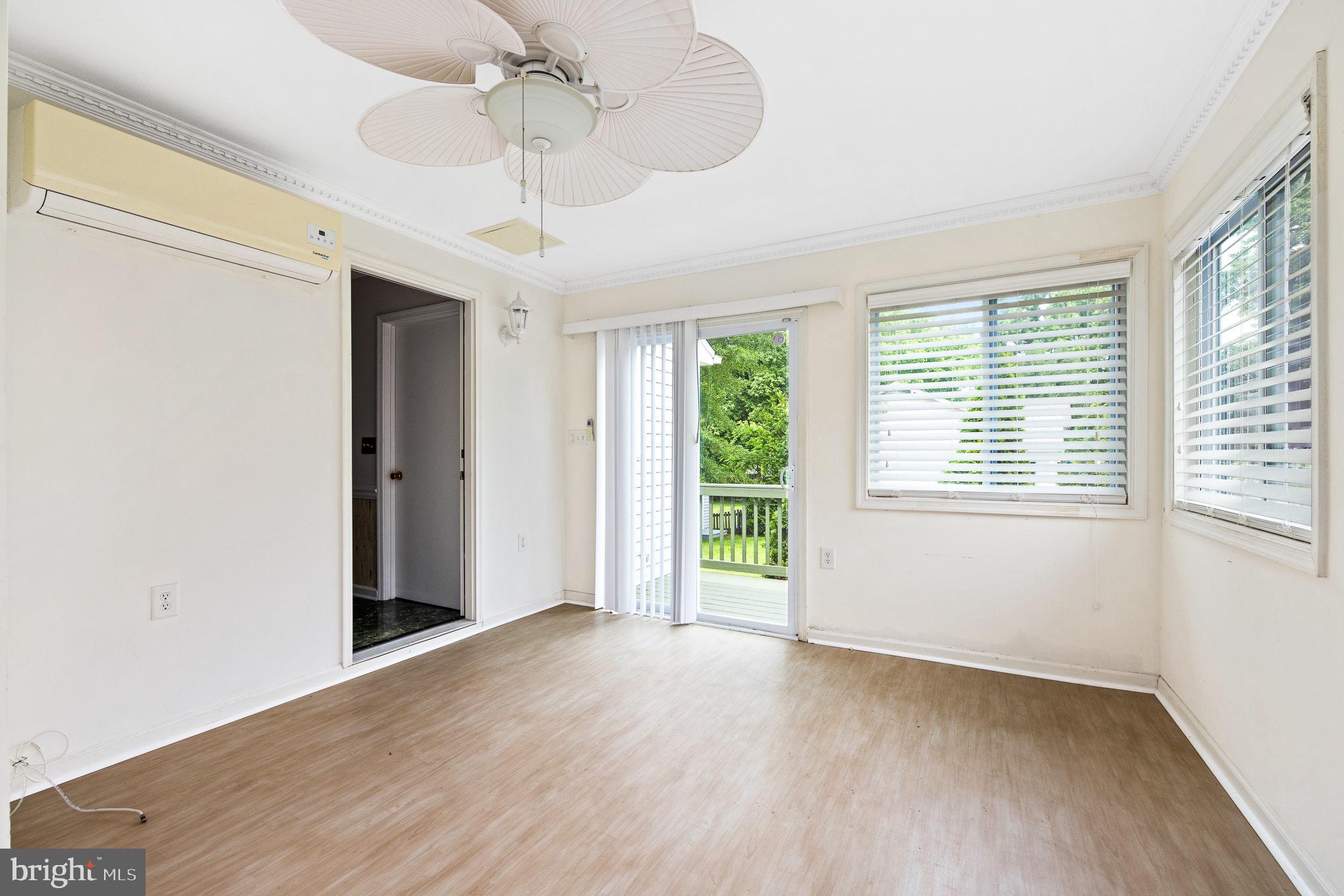 WILLOW OAKS - Residential