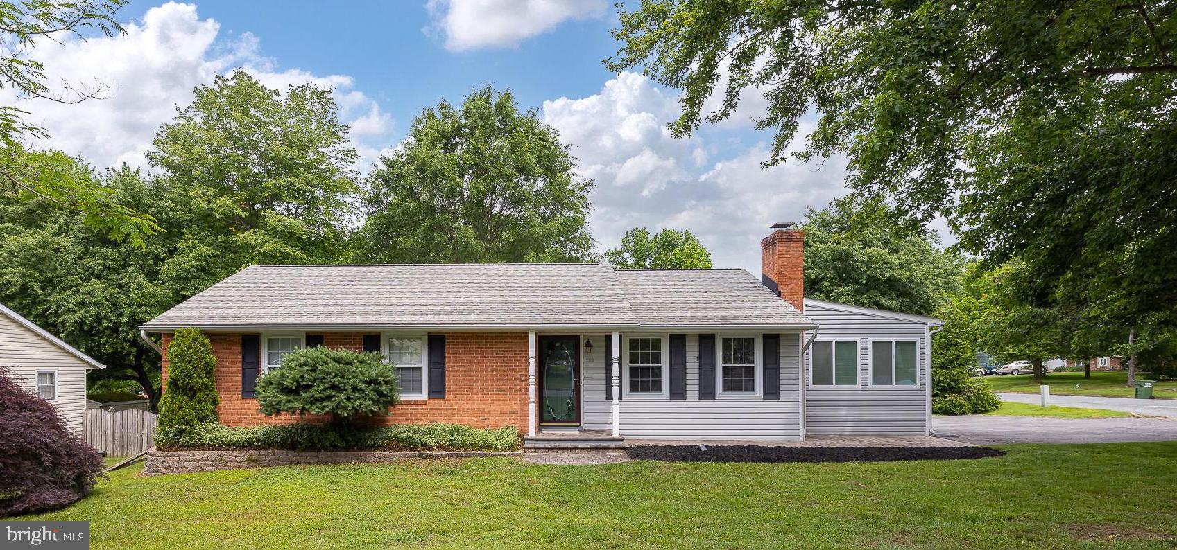 WILLOW OAKS - Residential