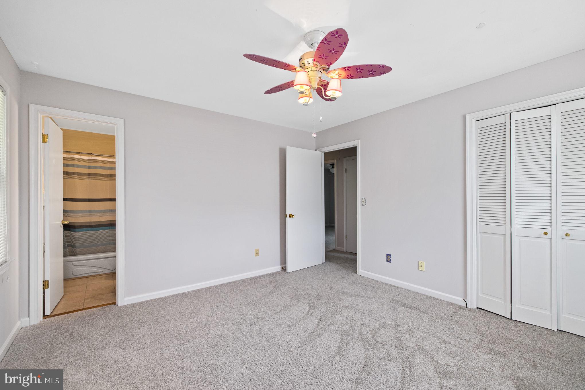 WILLOW OAKS - Residential