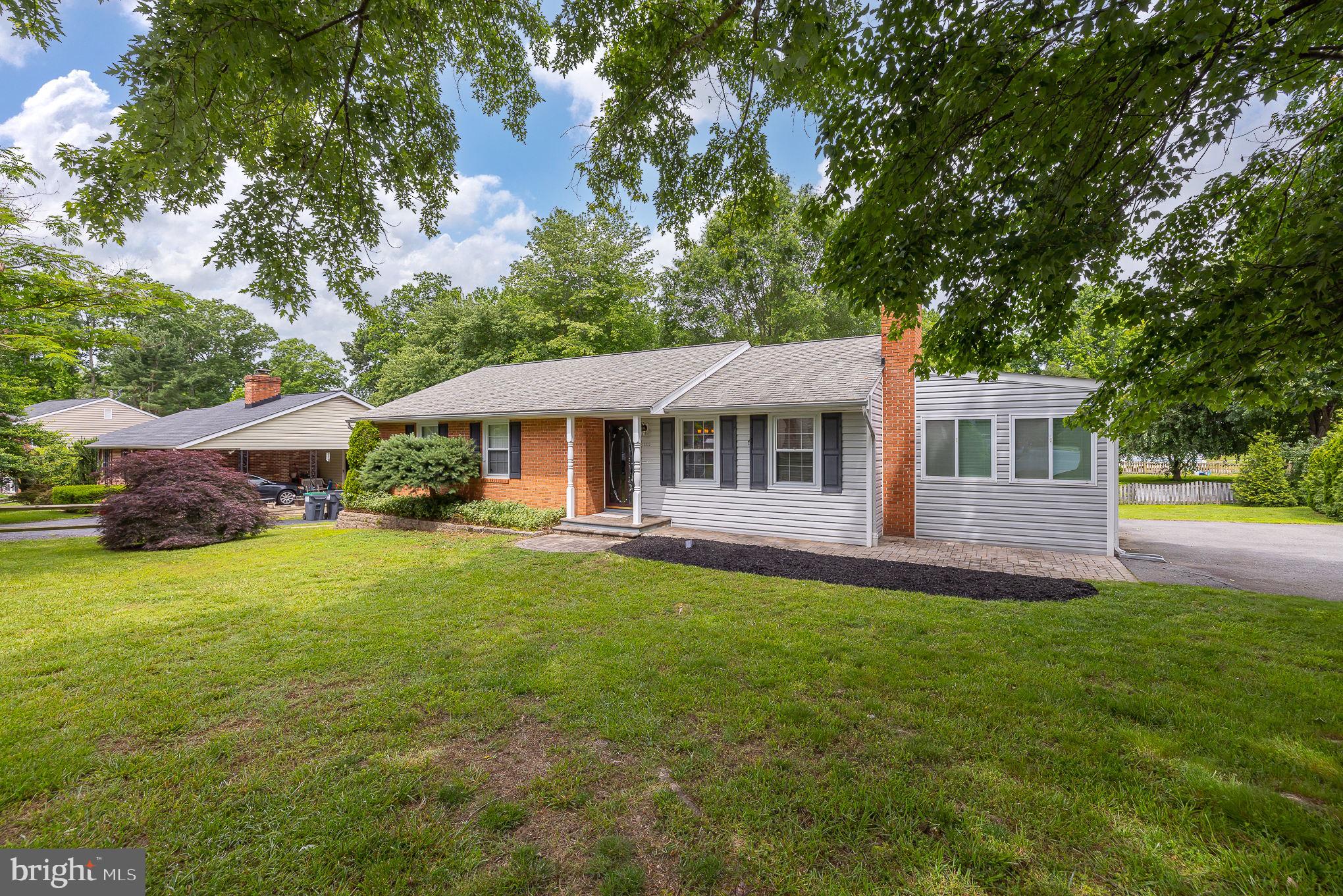 WILLOW OAKS - Residential